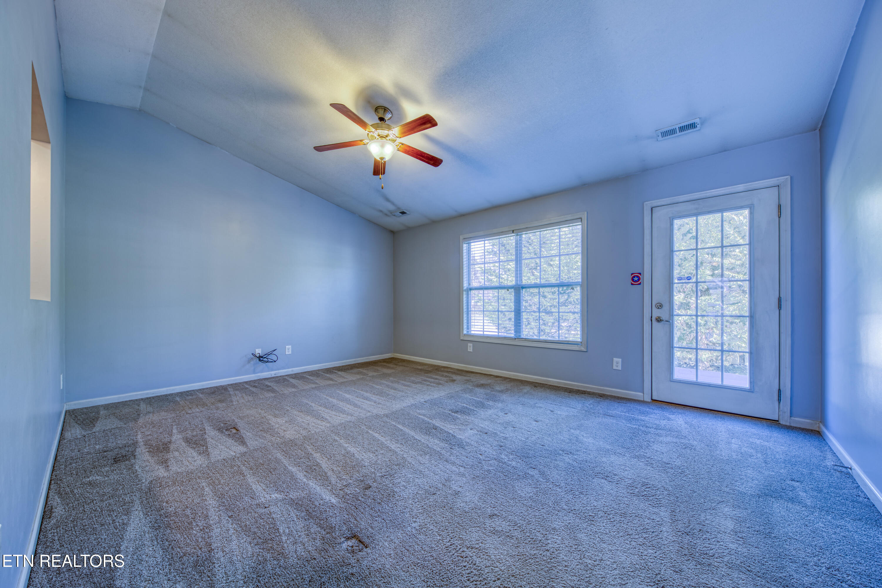 5030 White Petal Way Knoxville TN 37912