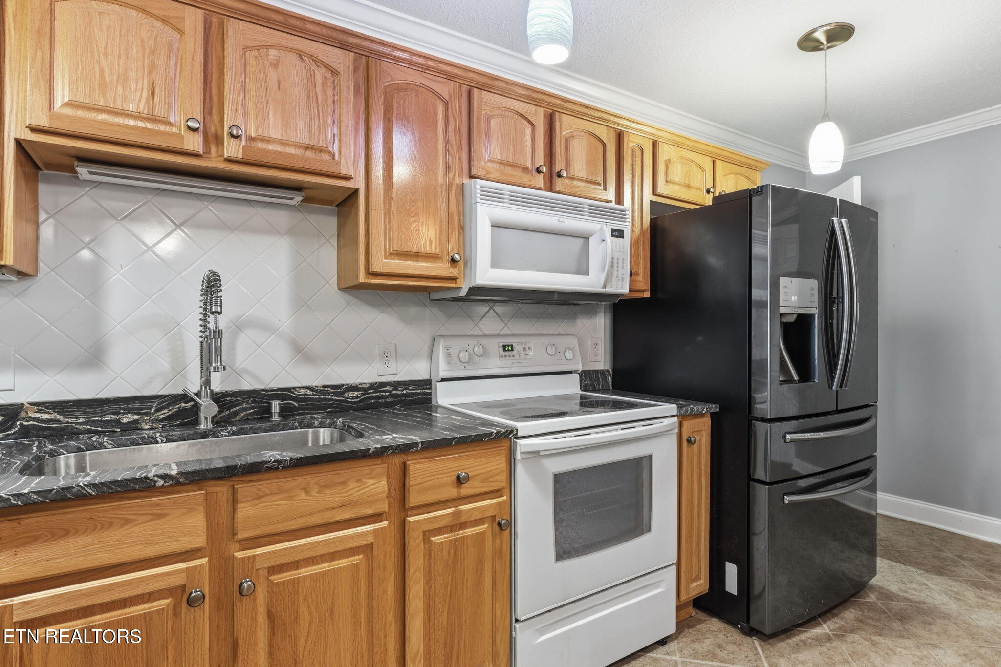 7608 Charmwood Way Knoxville TN 37938