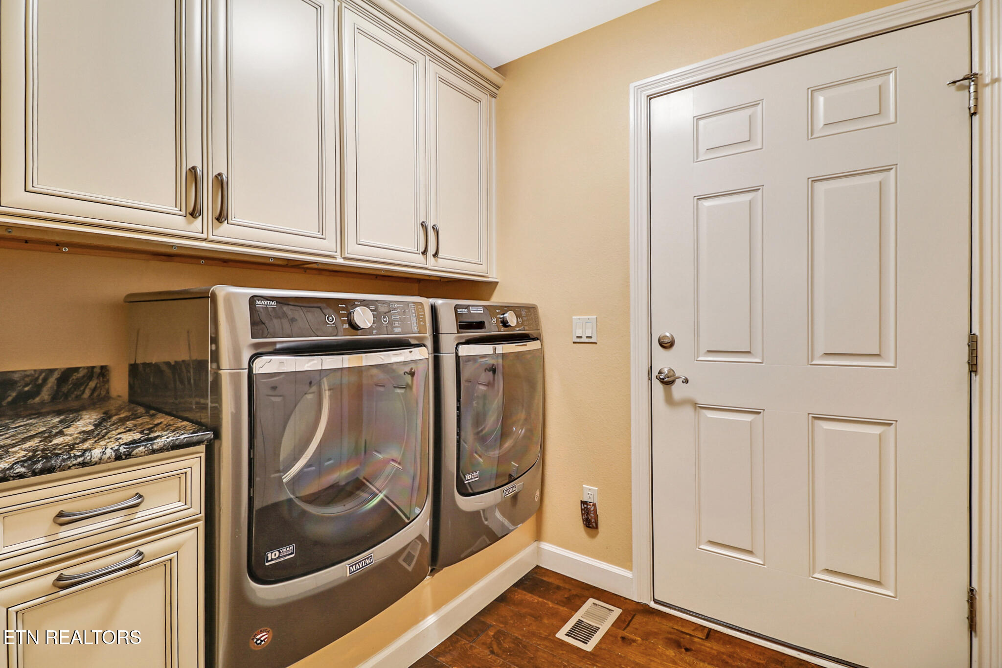 5 Heatherhurst Court Crossville TN 38558