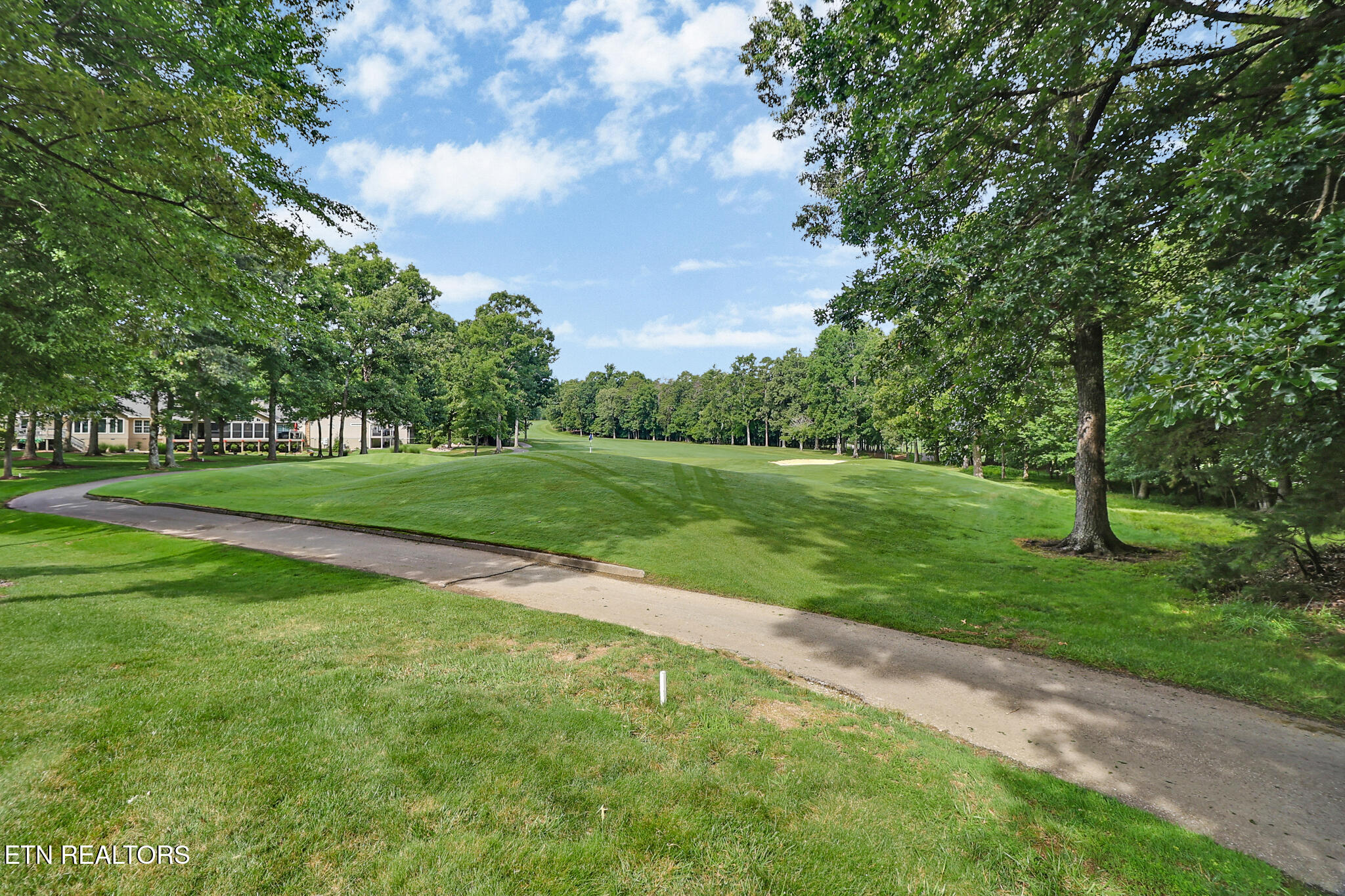 5 Heatherhurst Court Crossville TN 38558