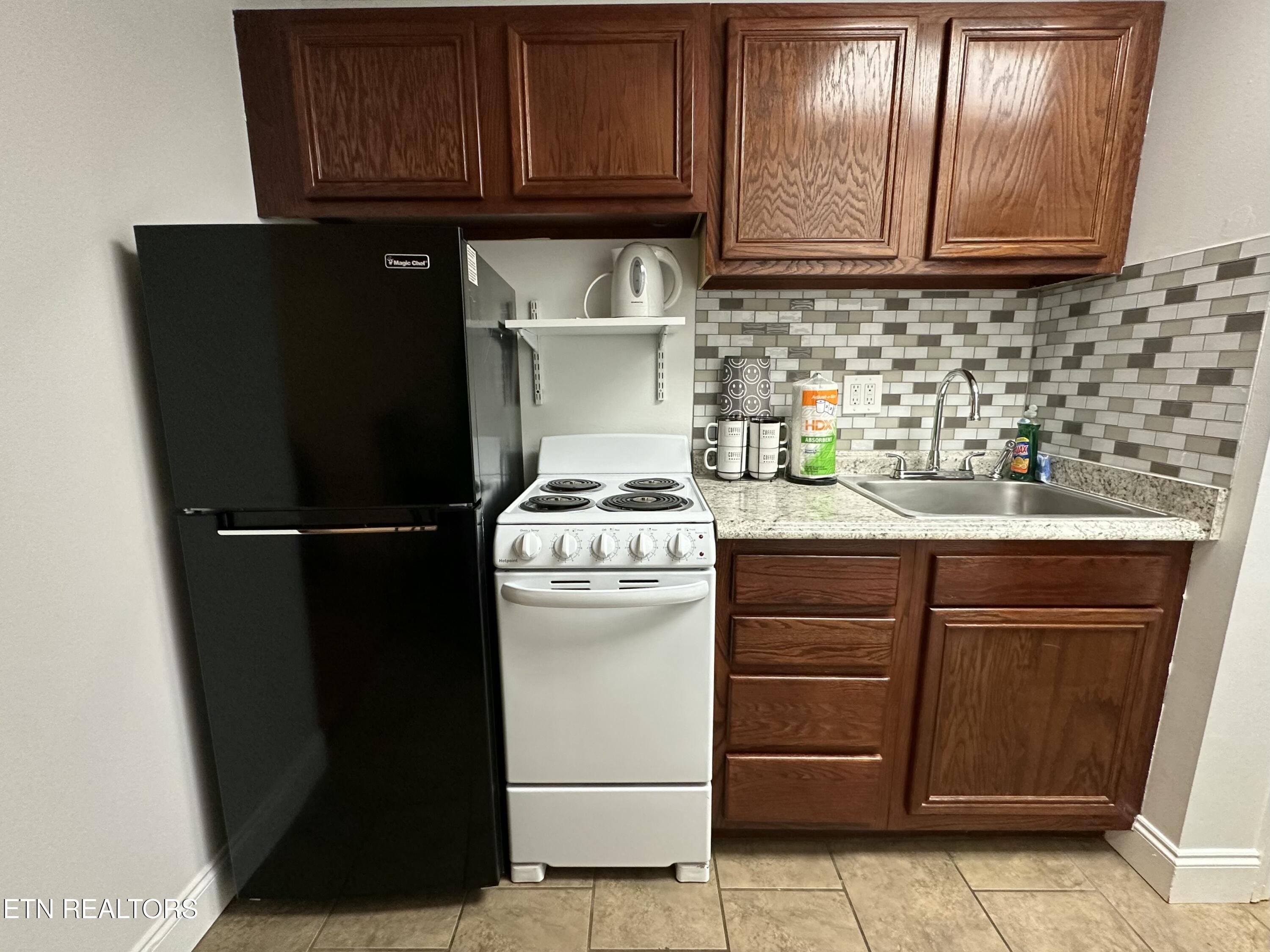 2748 Florence Drive Pigeon Forge TN 37863