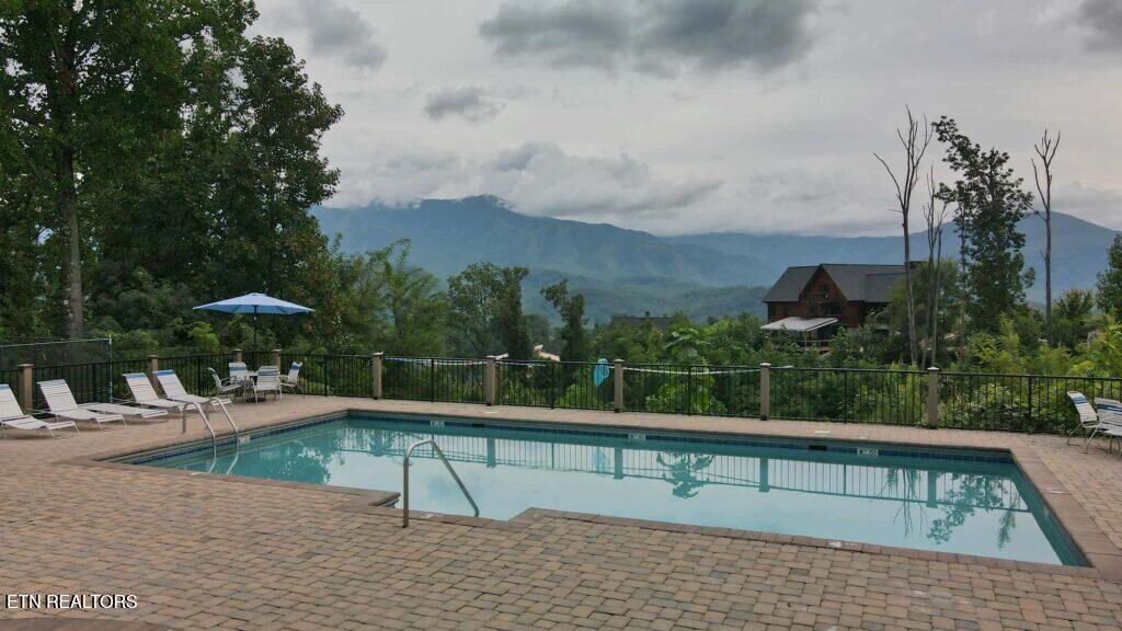 1235 Ski Mountain Road Gatlinburg TN 37738