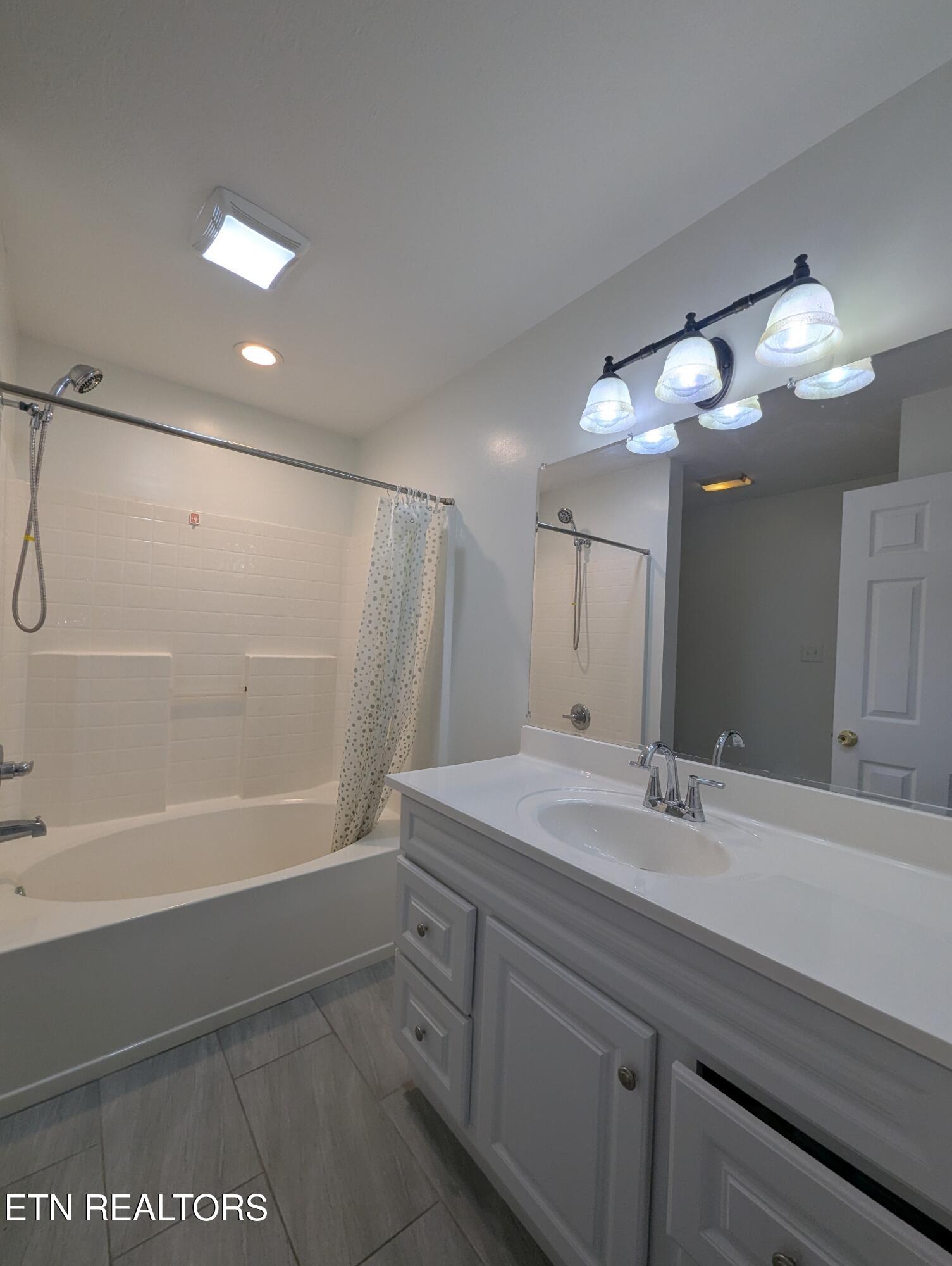 2446 Glen Meadow Road Knoxville TN 37909