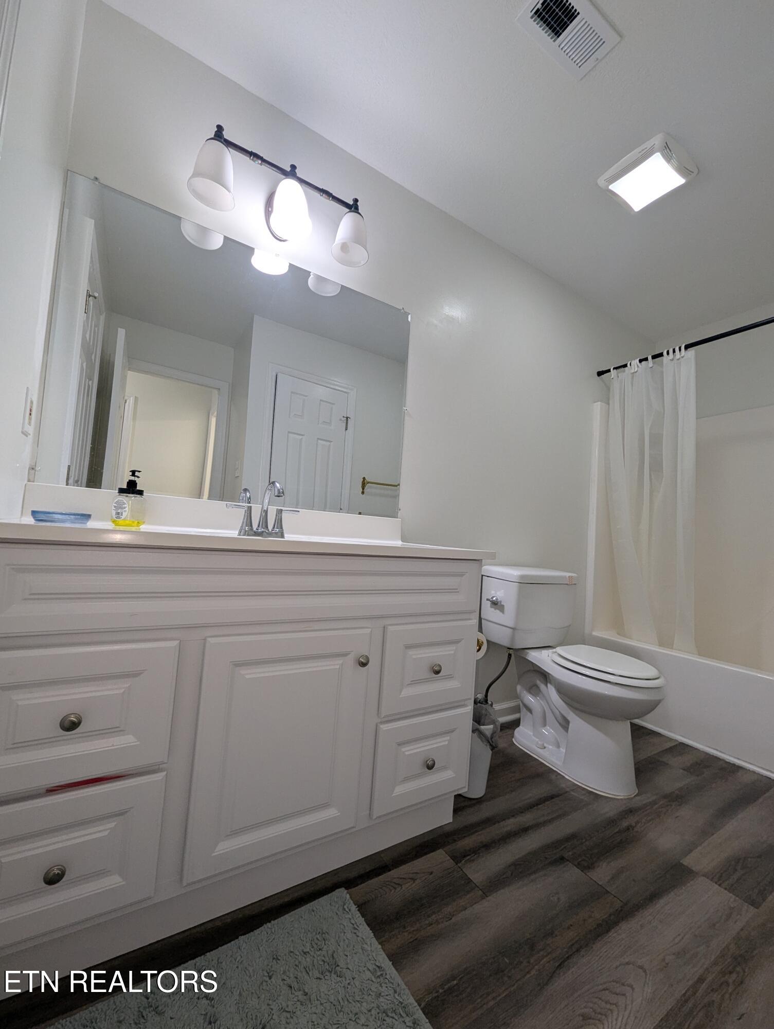 2446 Glen Meadow Road Knoxville TN 37909