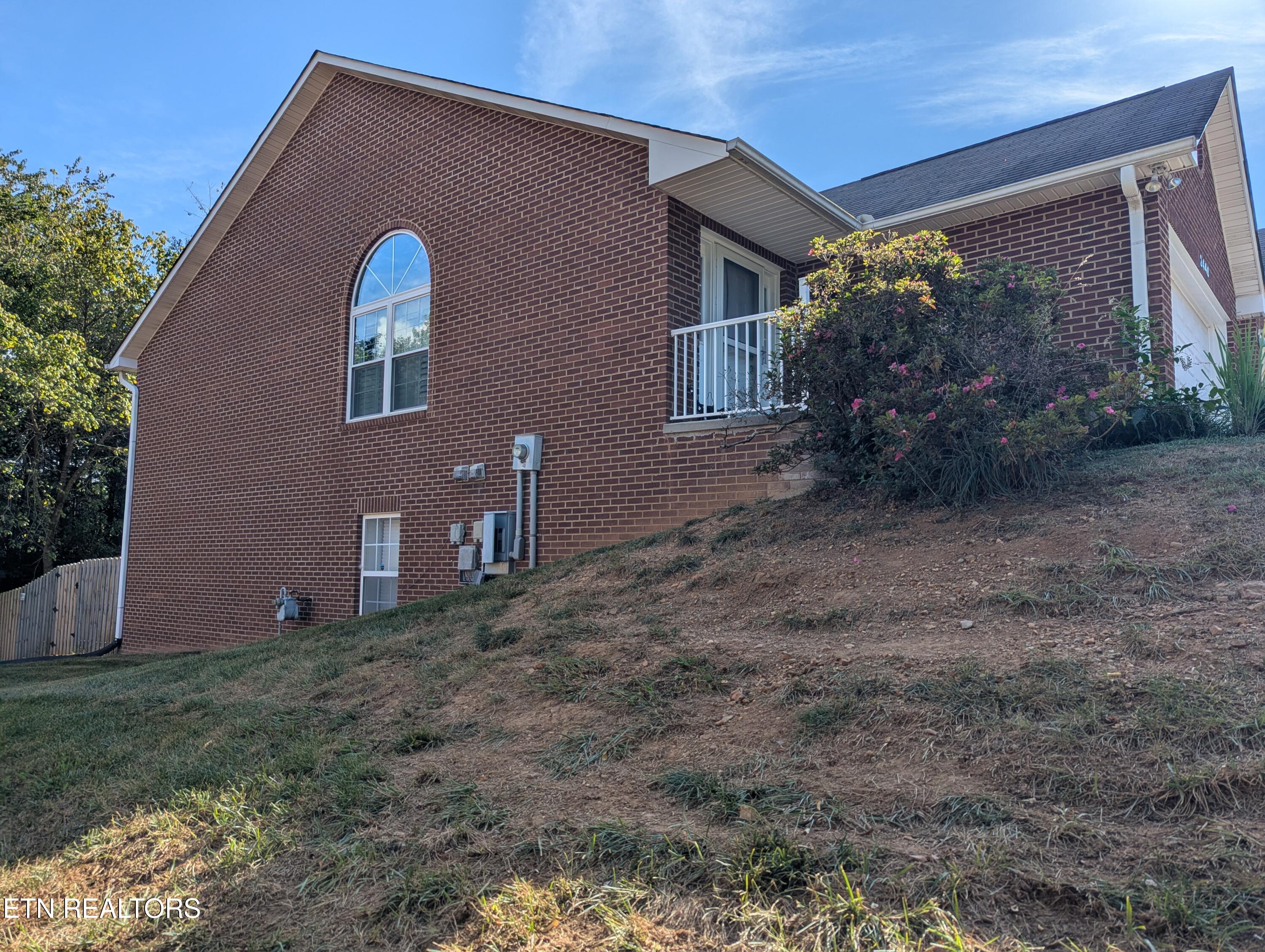 2446 Glen Meadow Road Knoxville TN 37909