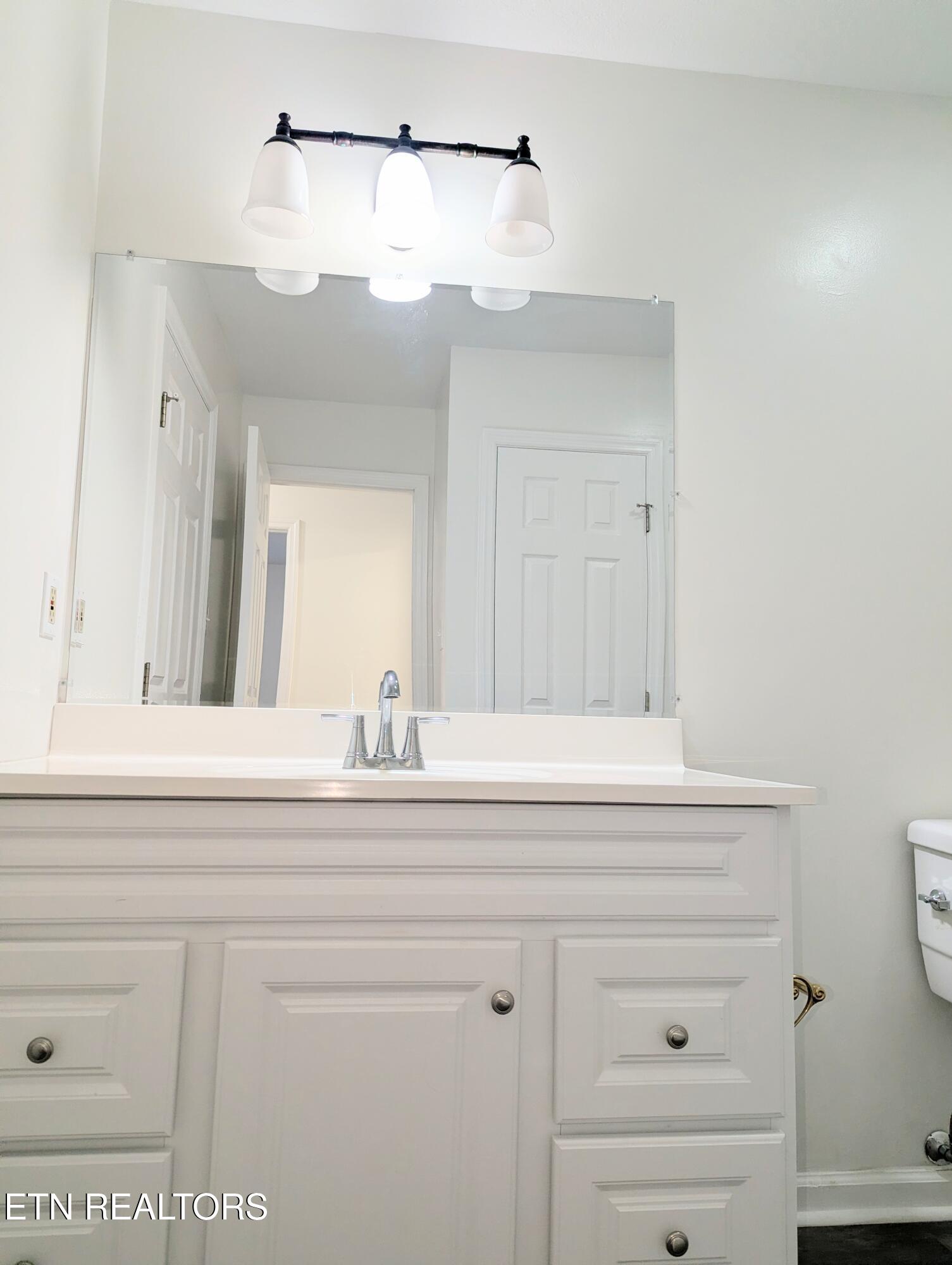 2446 Glen Meadow Road Knoxville TN 37909