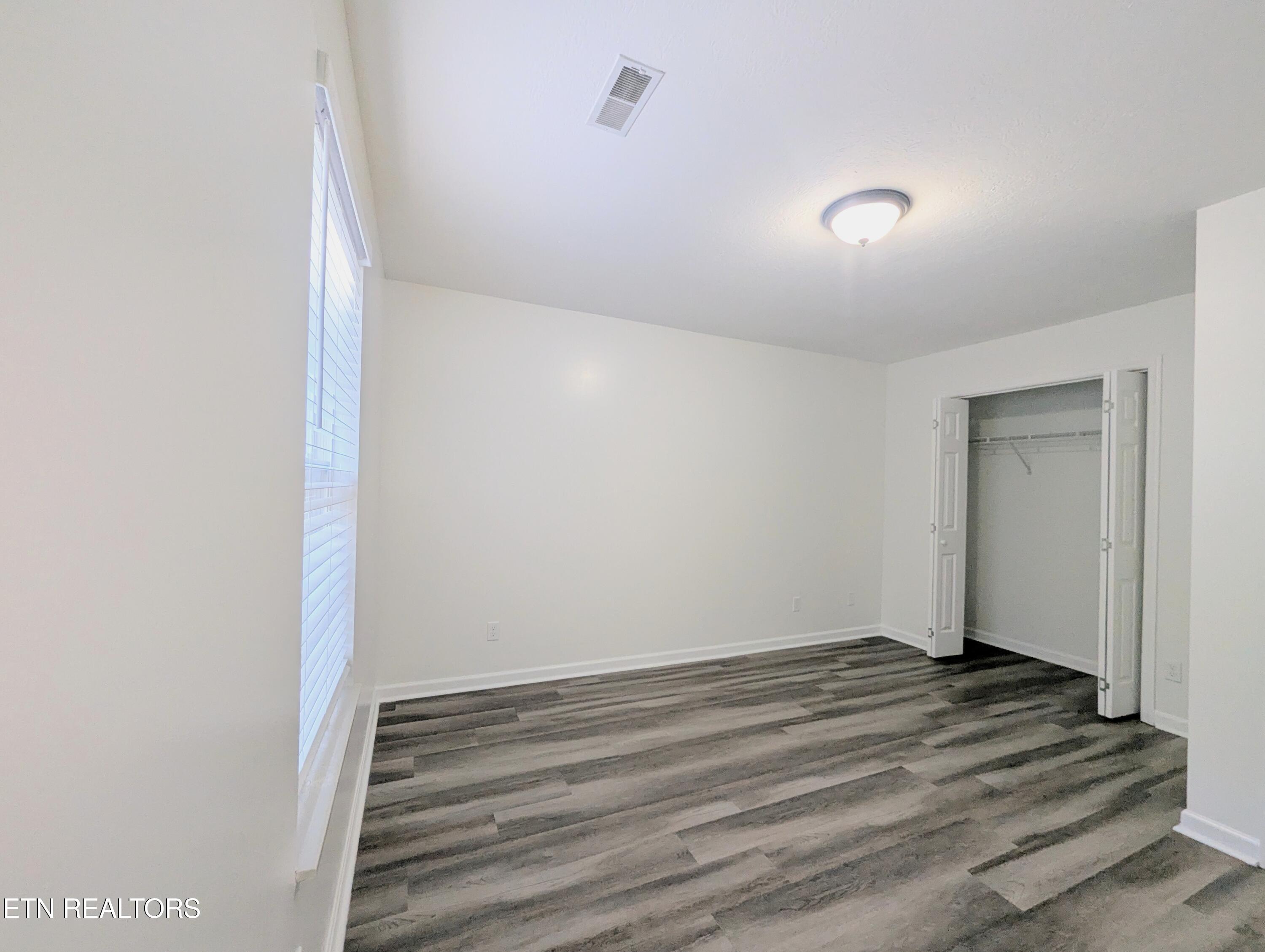 2446 Glen Meadow Road Knoxville TN 37909