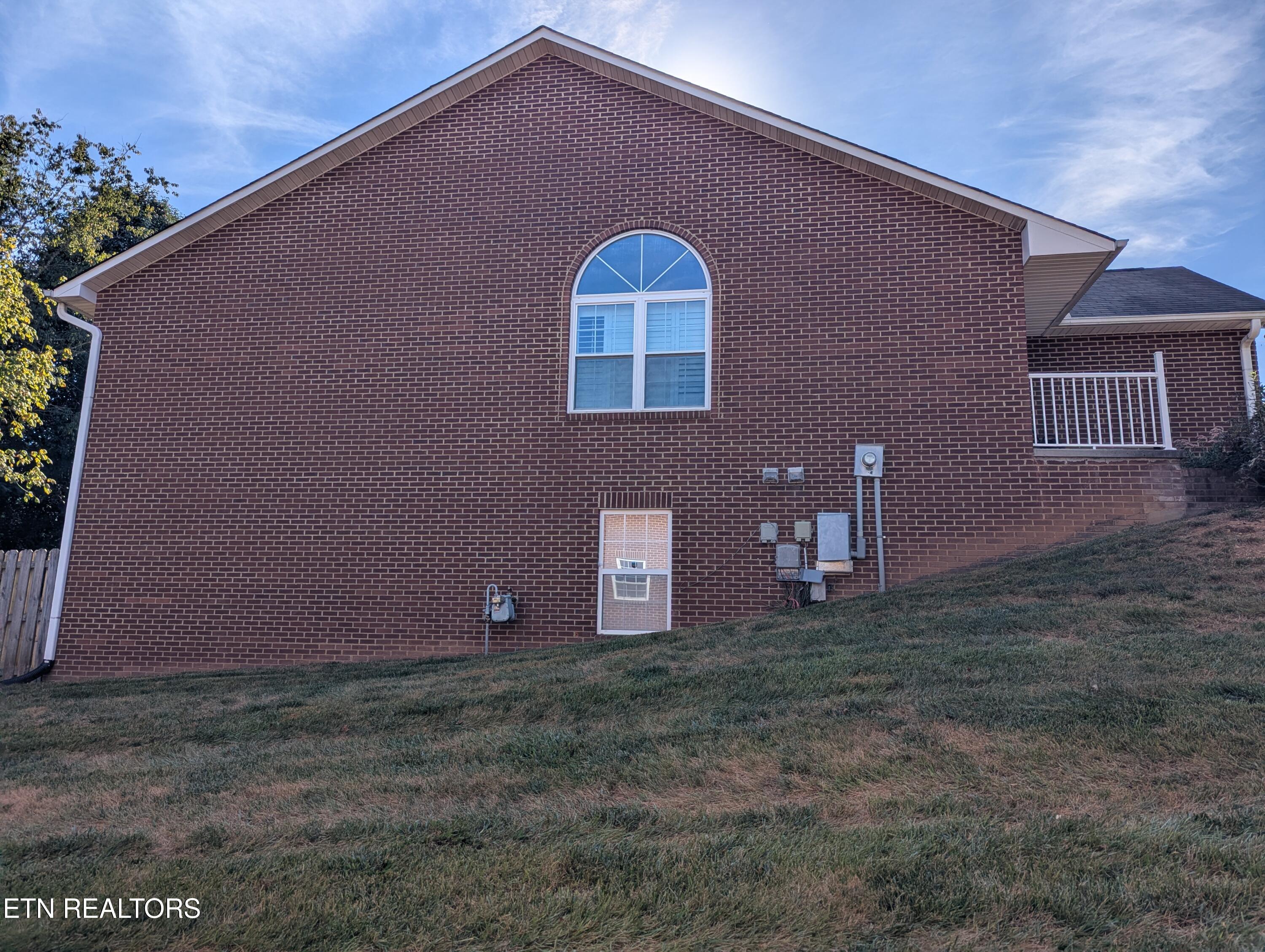 2446 Glen Meadow Road Knoxville TN 37909