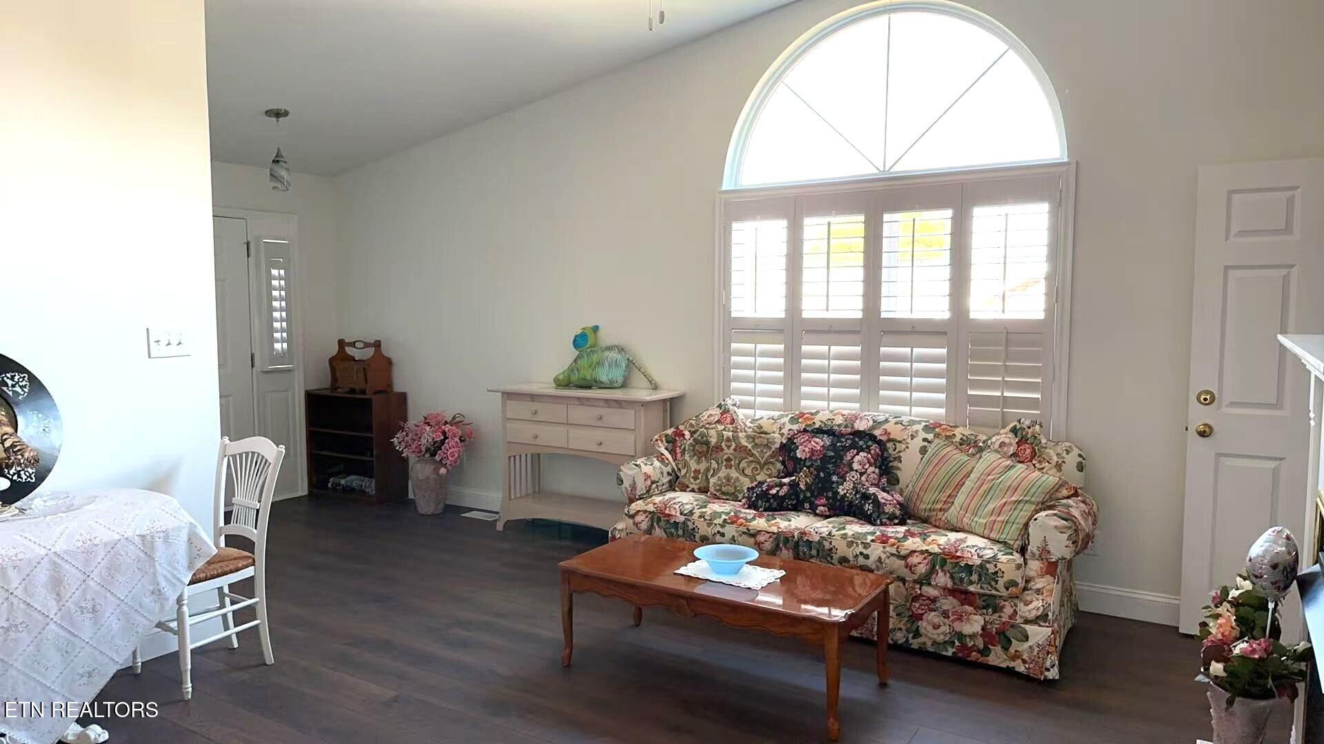 2446 Glen Meadow Road Knoxville TN 37909