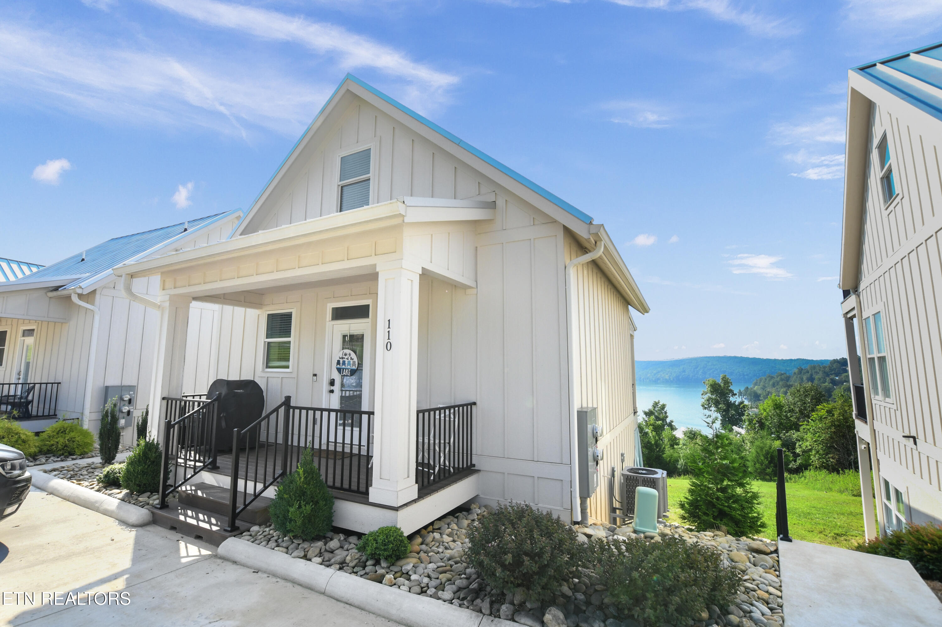 110 E Harbor View Lane Lafollette TN 37766