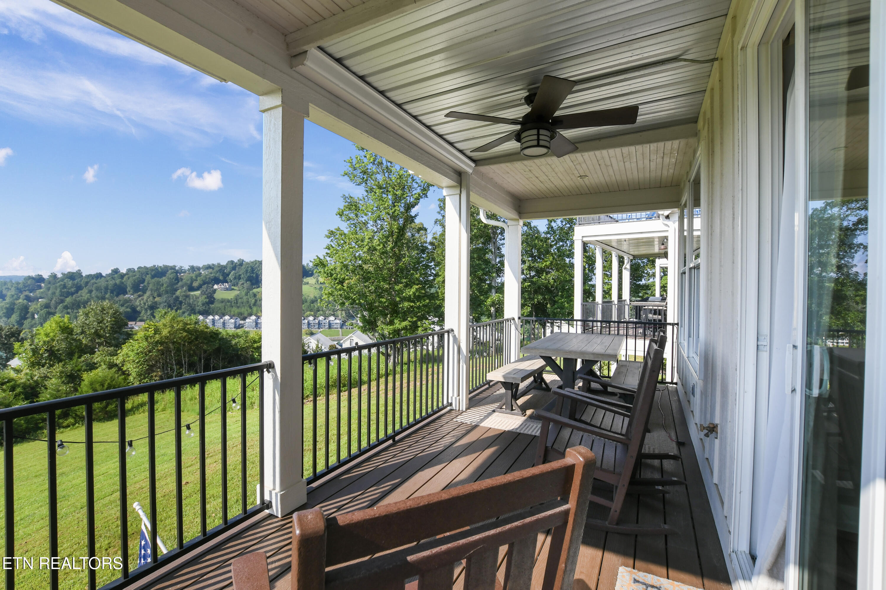 110 E Harbor View Lane Lafollette TN 37766