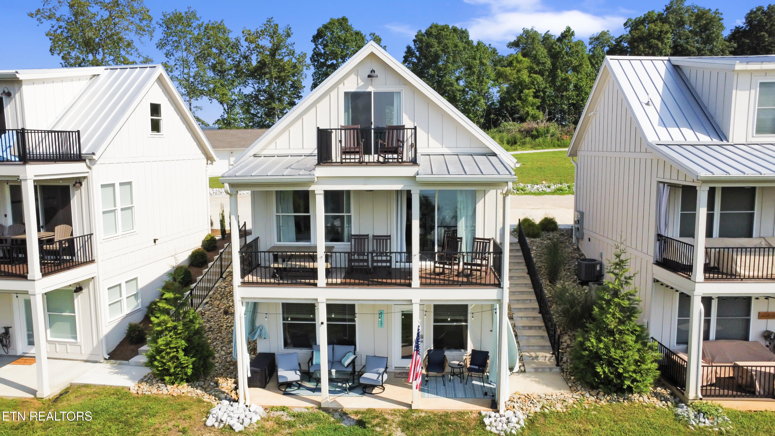 110 E Harbor View Lane Lafollette TN 37766