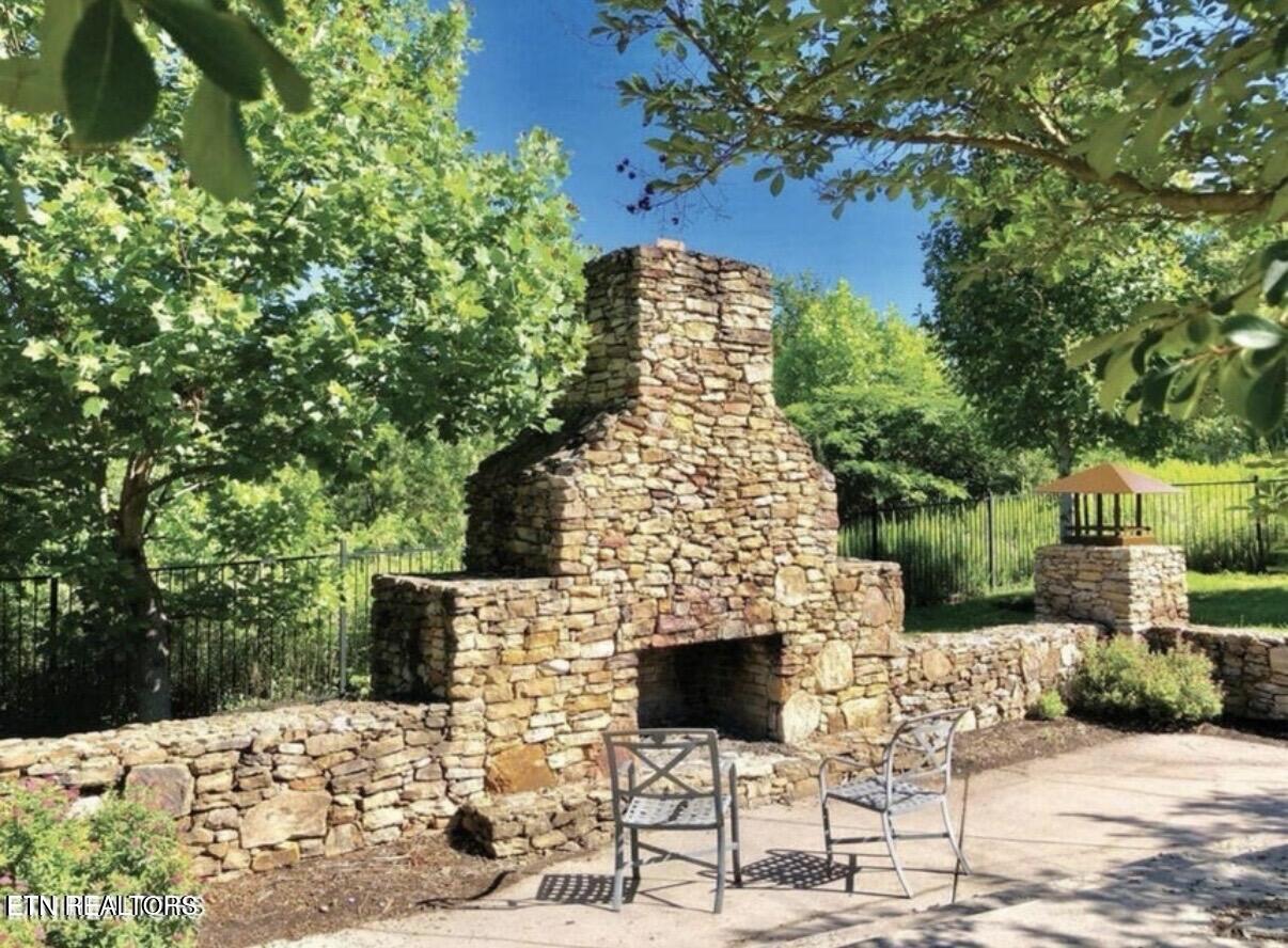 1130 Tree Top Way Knoxville TN 37920
