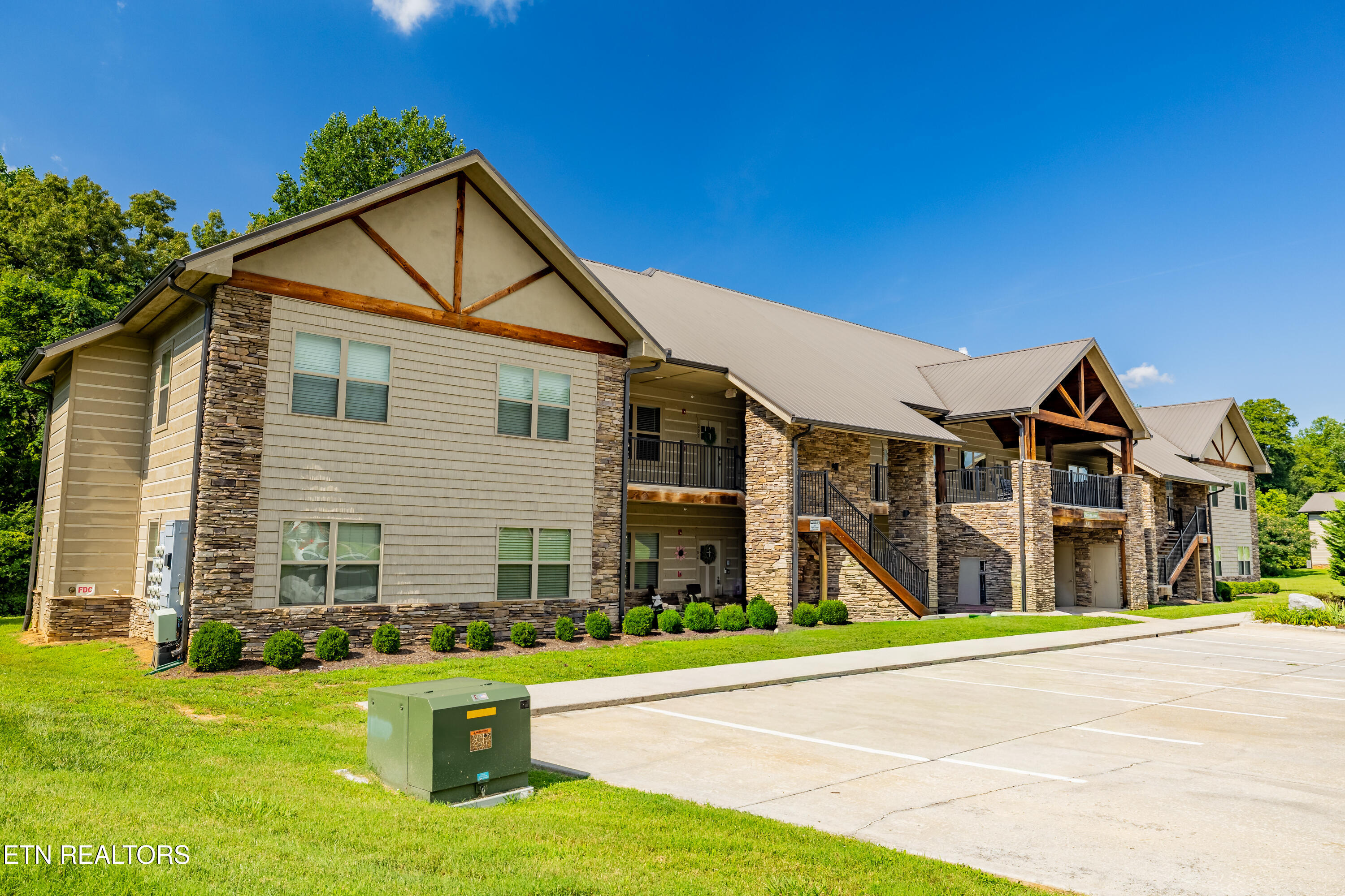 338 Shooting Star Loop Townsend TN 37882