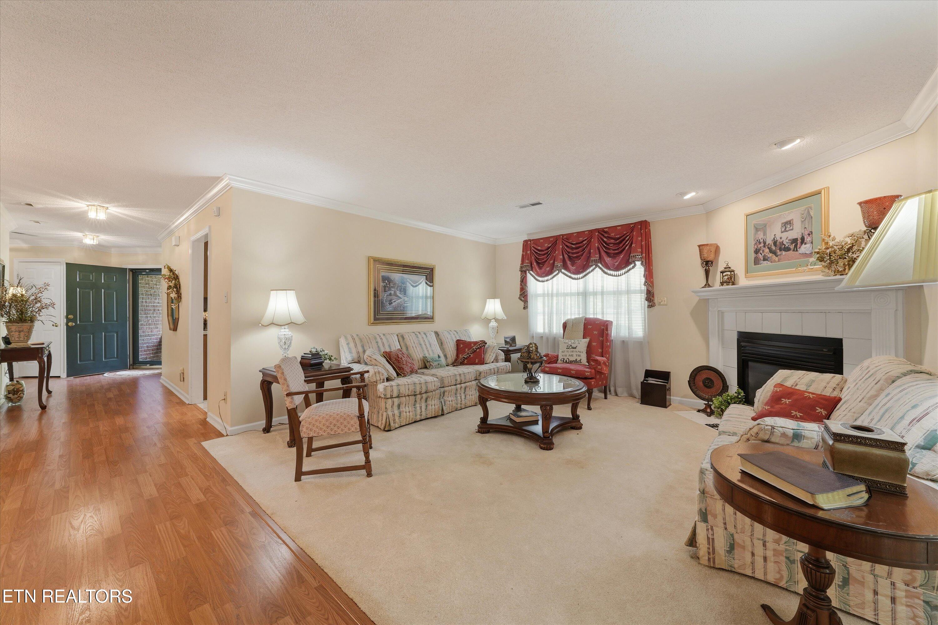 7328 Shalimar Point Way Knoxville TN 37918