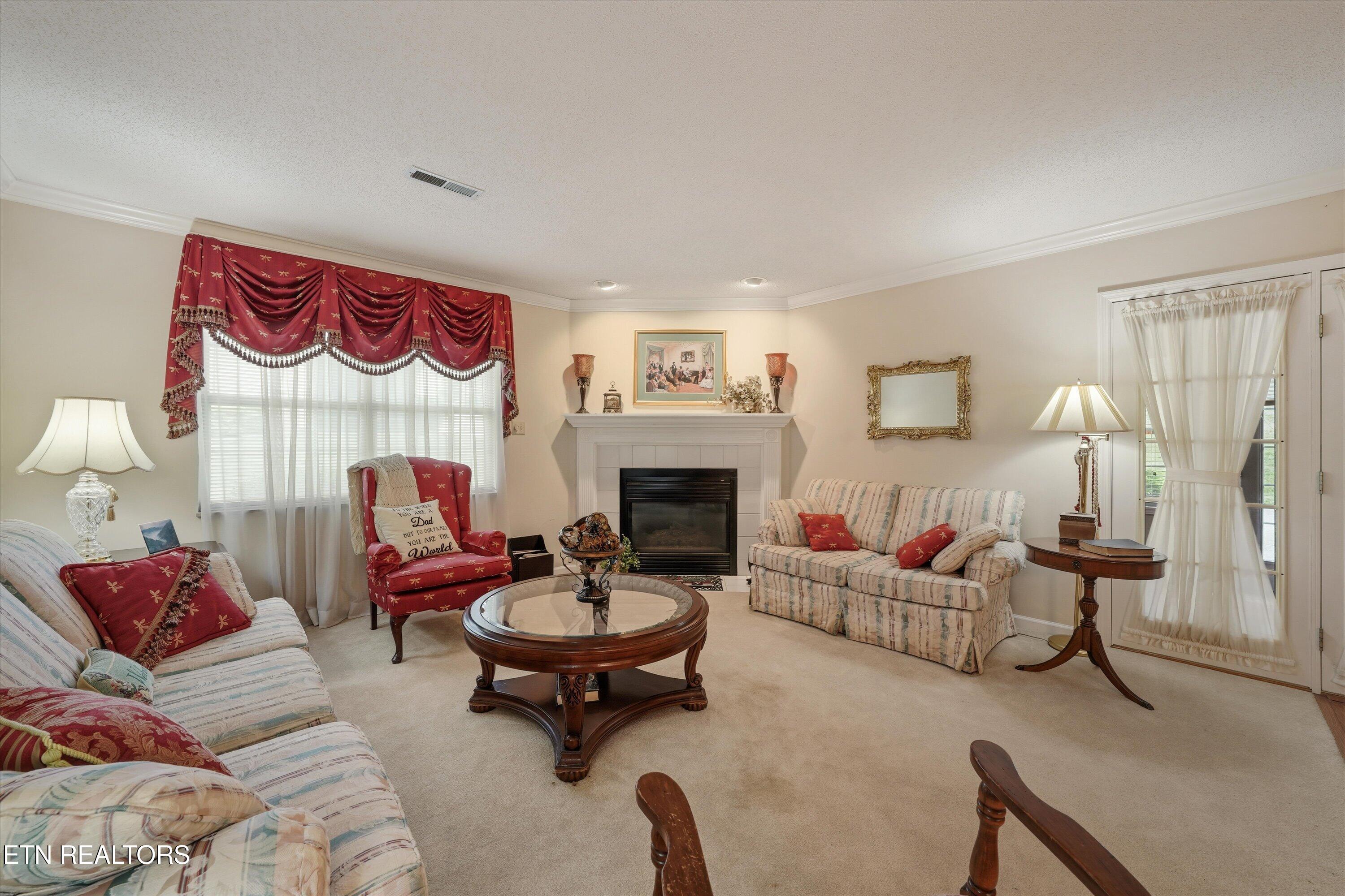 7328 Shalimar Point Way Knoxville TN 37918