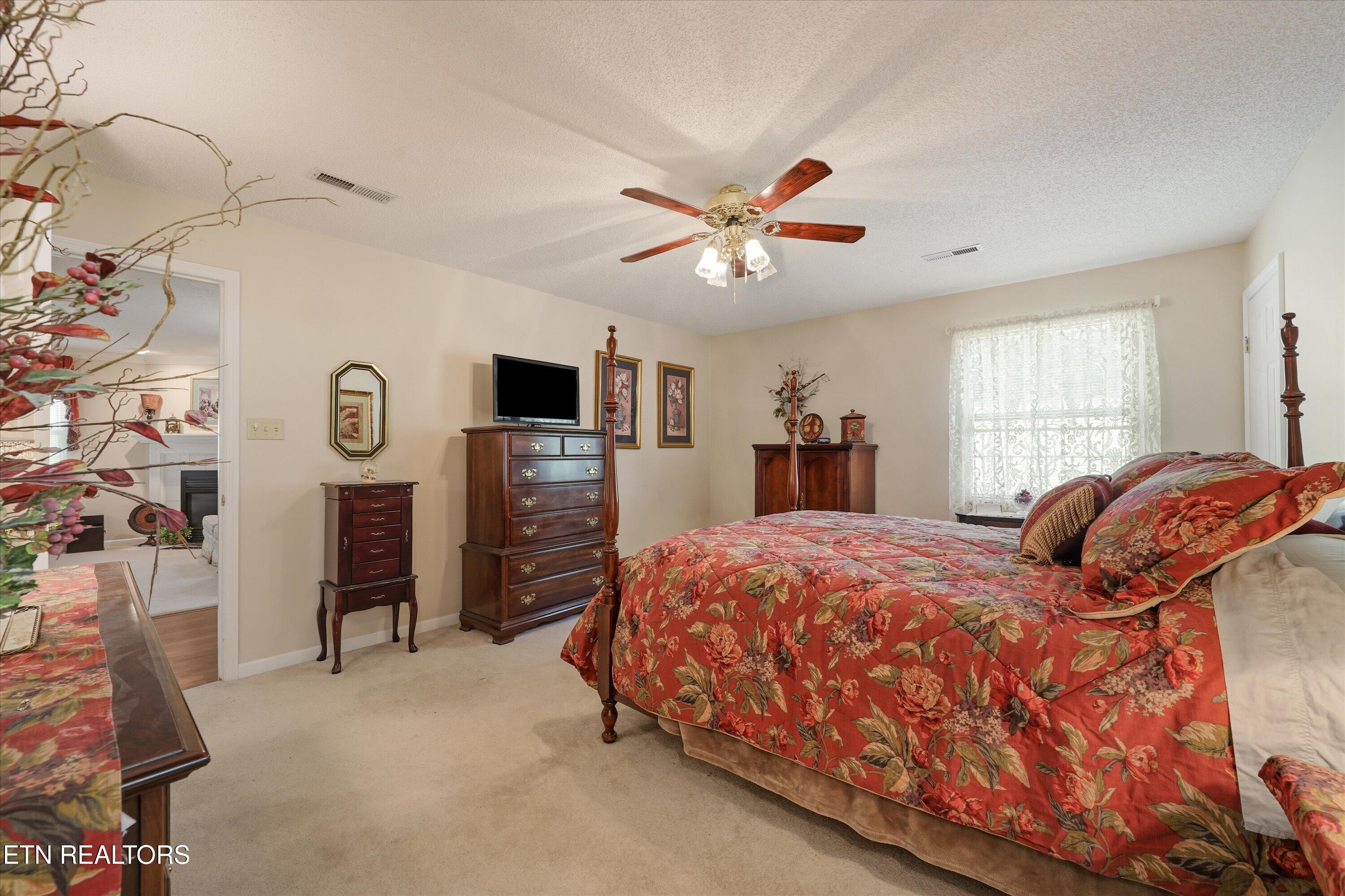7328 Shalimar Point Way Knoxville TN 37918