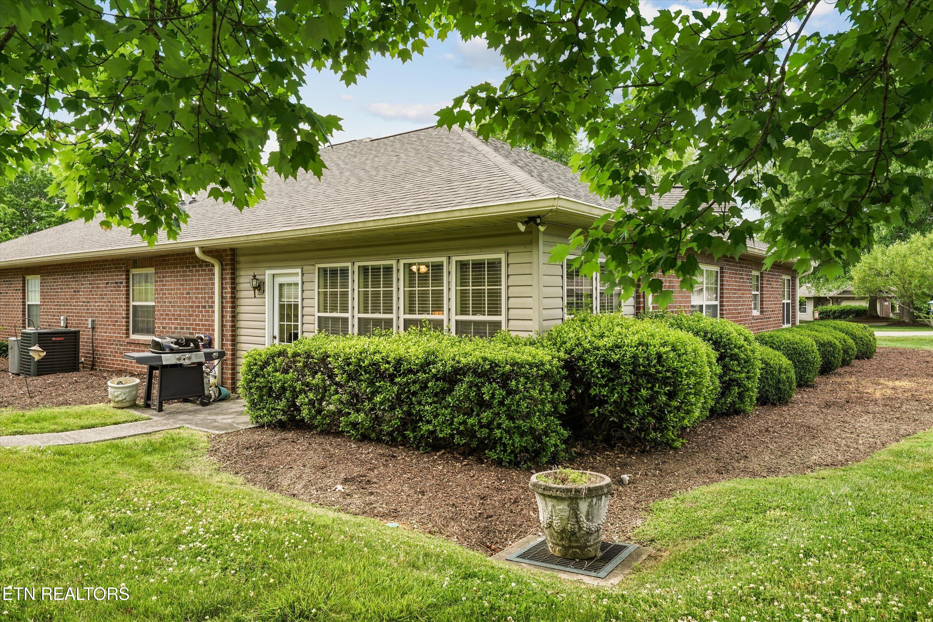 7328 Shalimar Point Way Knoxville TN 37918