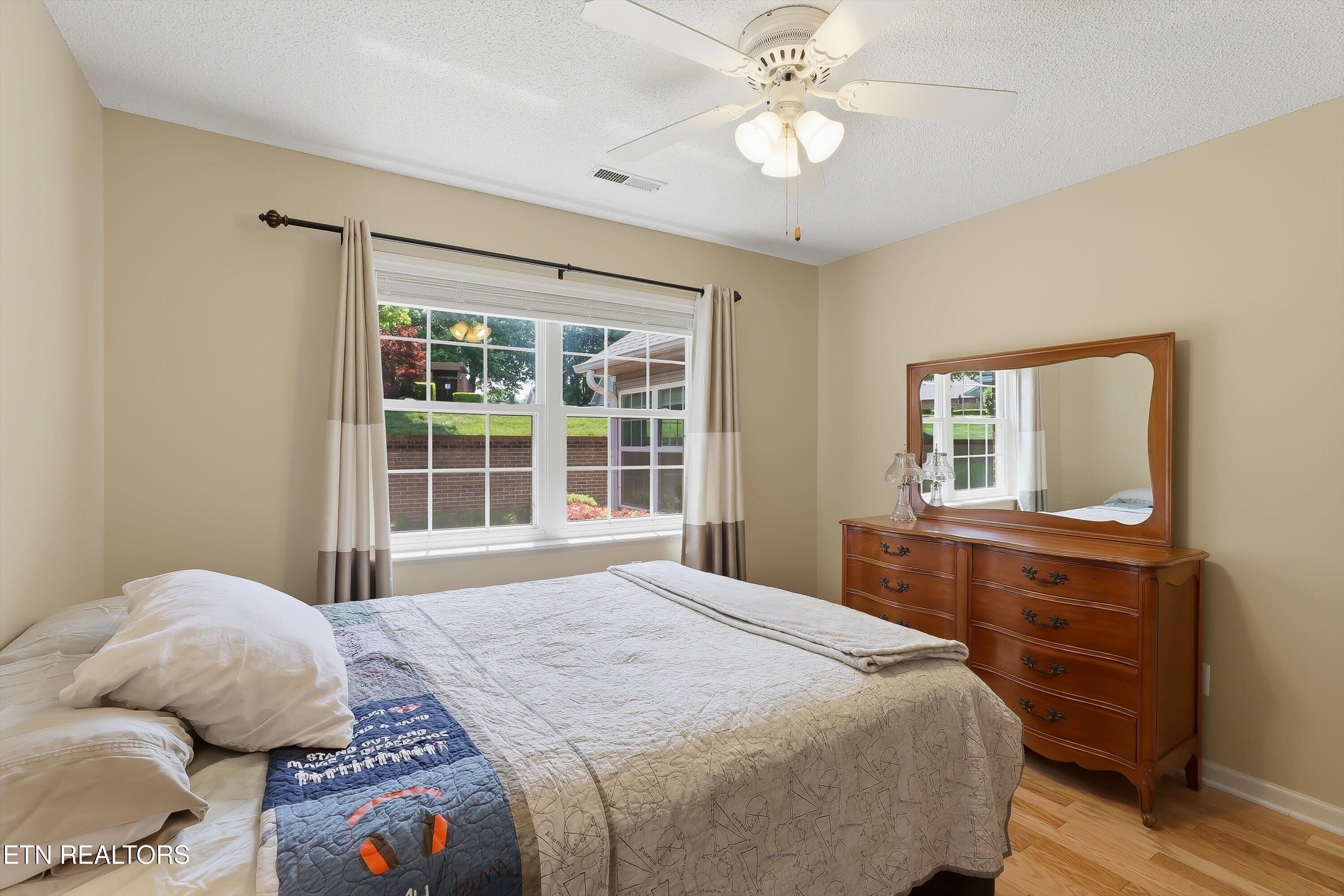 715 Cedar Lane Knoxville TN 37912