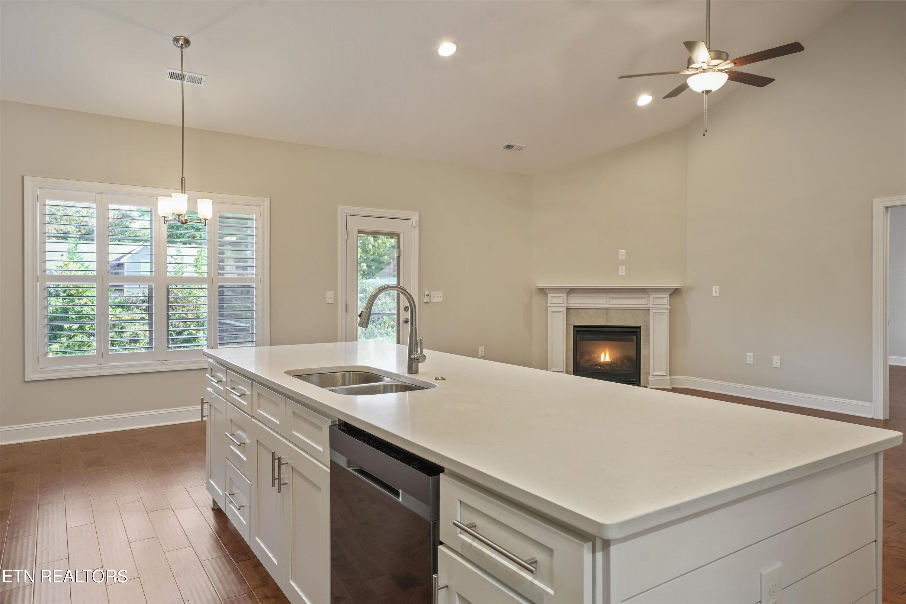7410 Willow Path Lane Knoxville TN 37918