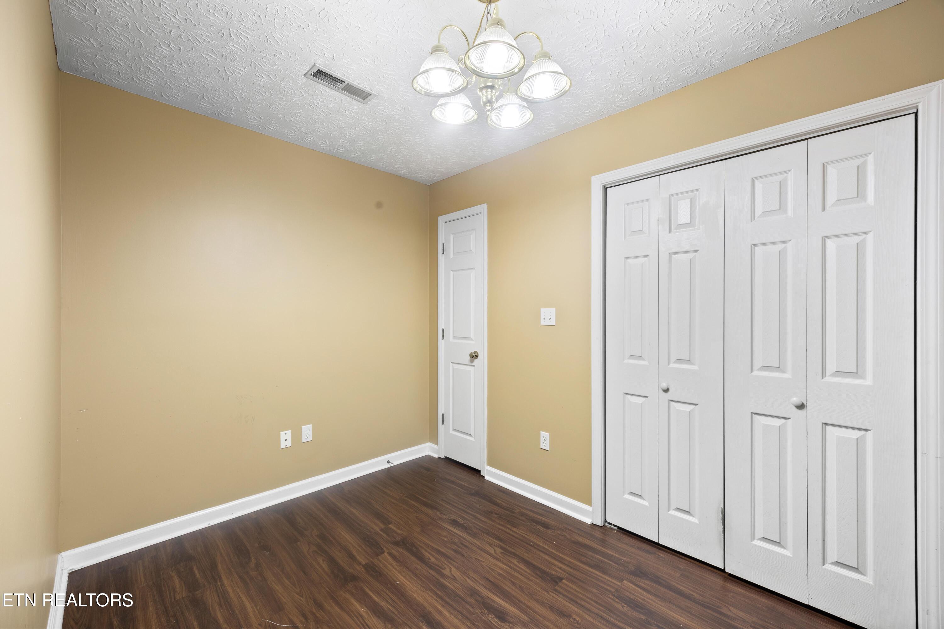 5286 Avery Woods Lane Knoxville TN 37921