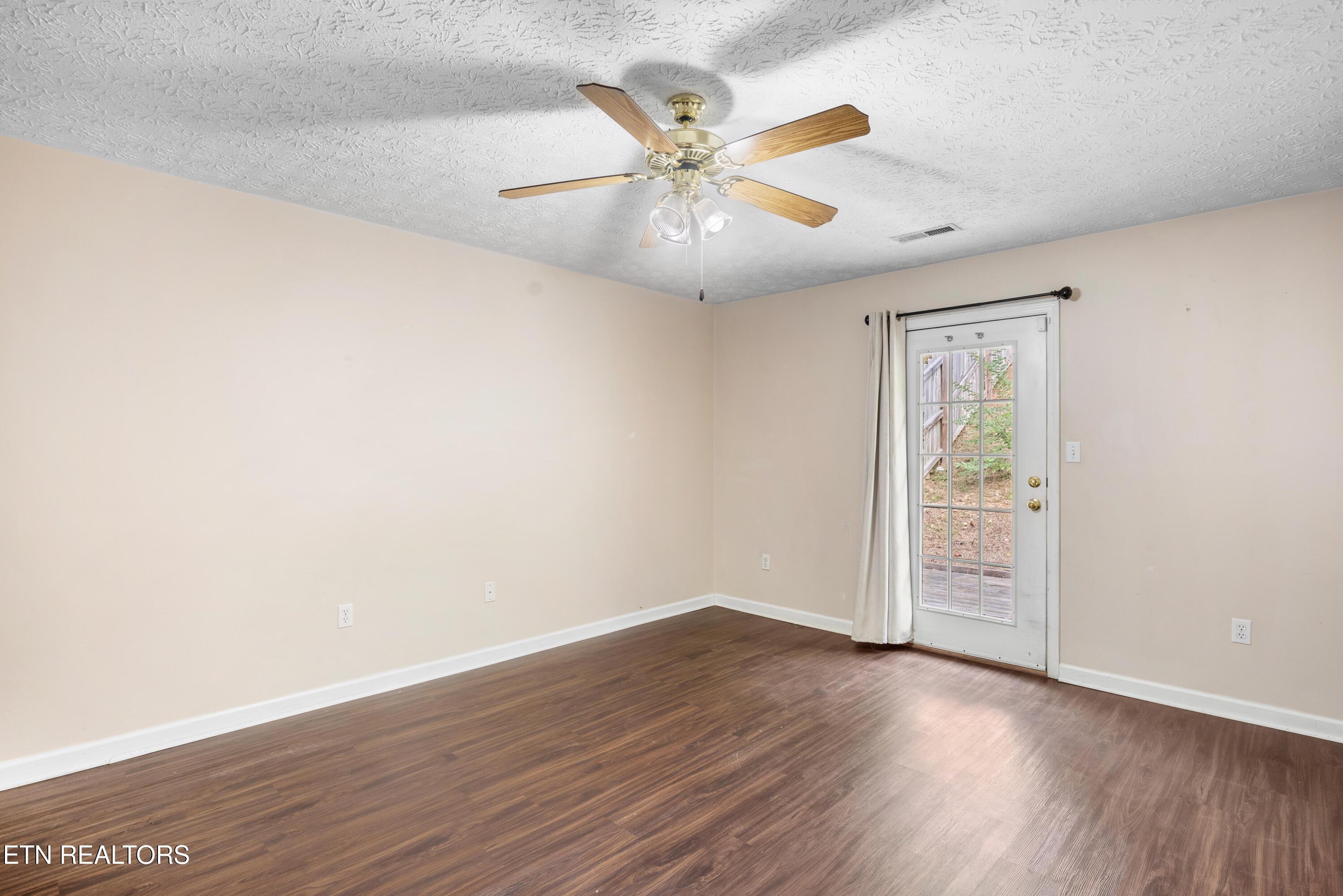 5286 Avery Woods Lane Knoxville TN 37921