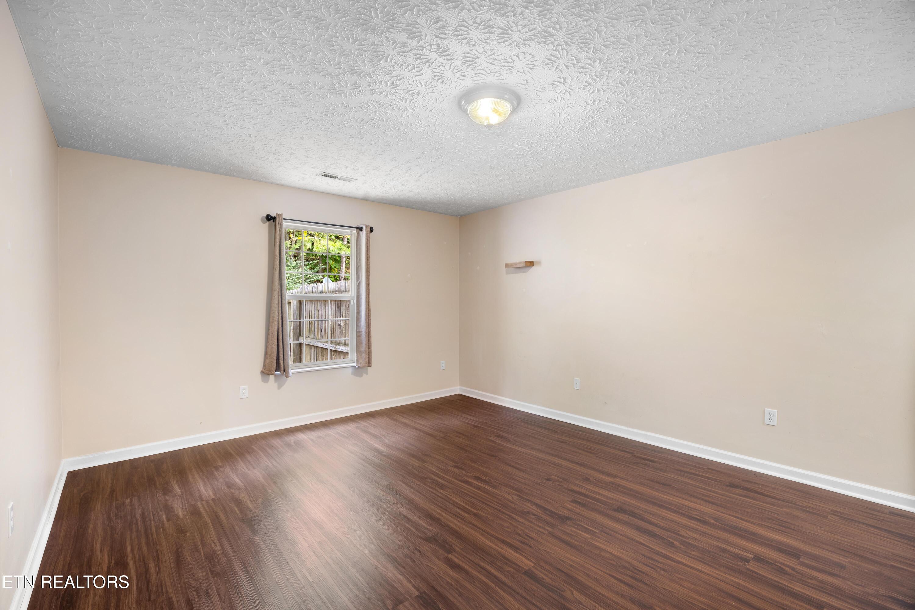 5286 Avery Woods Lane Knoxville TN 37921