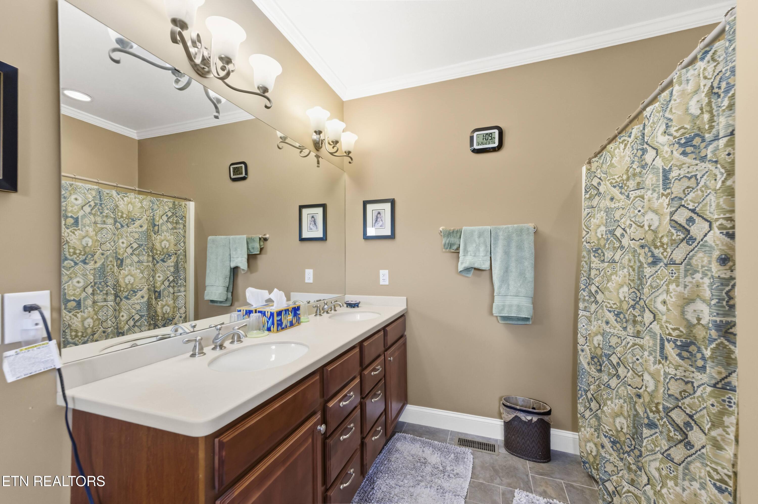 48 Saddle Brook Lane Crossville TN 38571