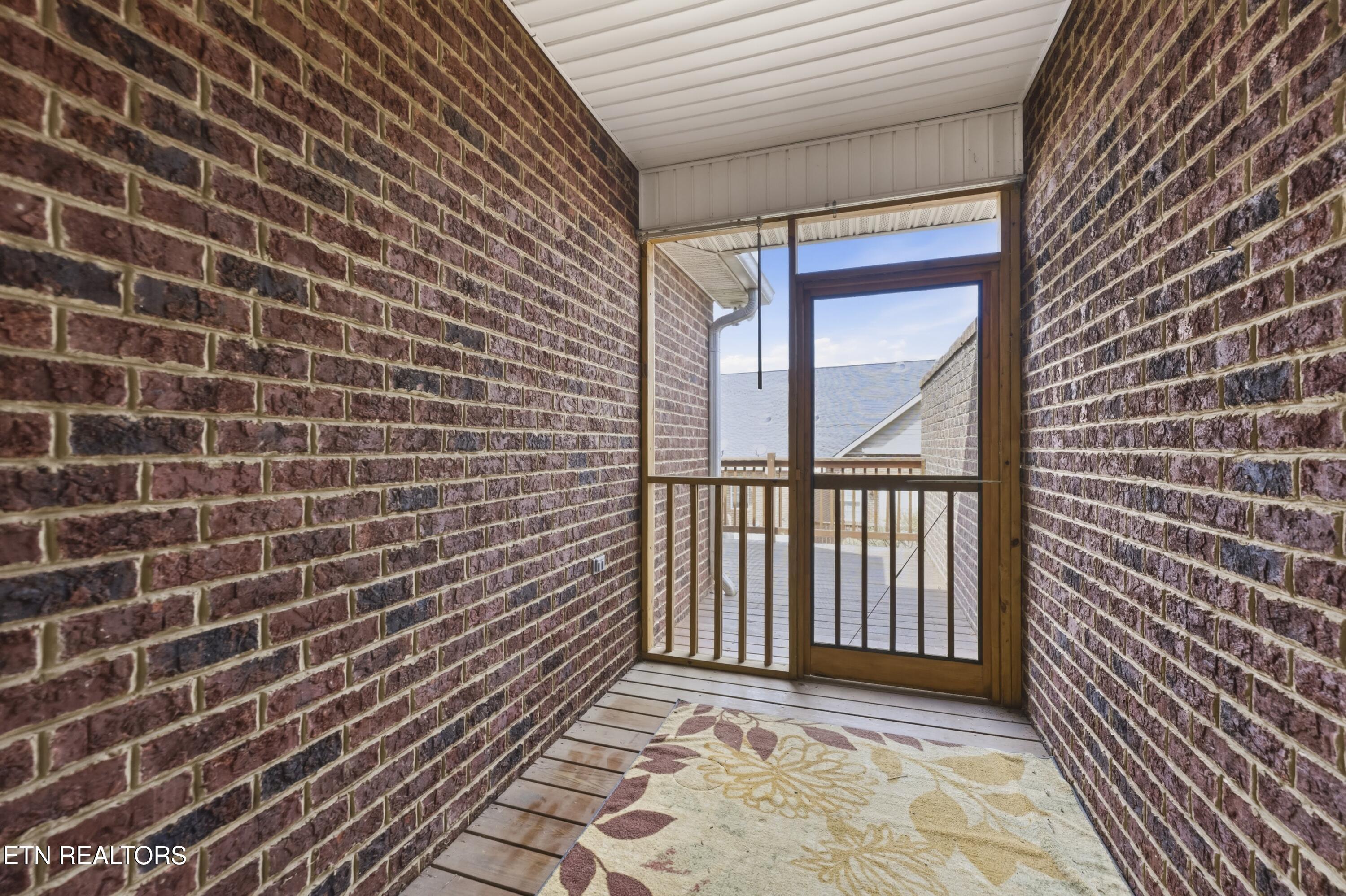 48 Saddle Brook Lane Crossville TN 38571