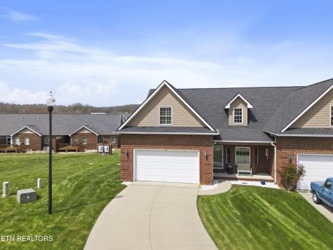 48 Saddle Brook Lane Crossville TN 38571