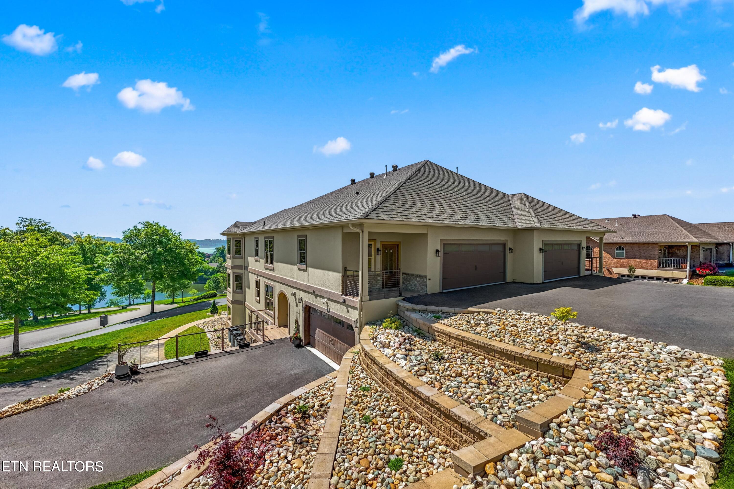 2414 Grand View Court Kingston TN 37763