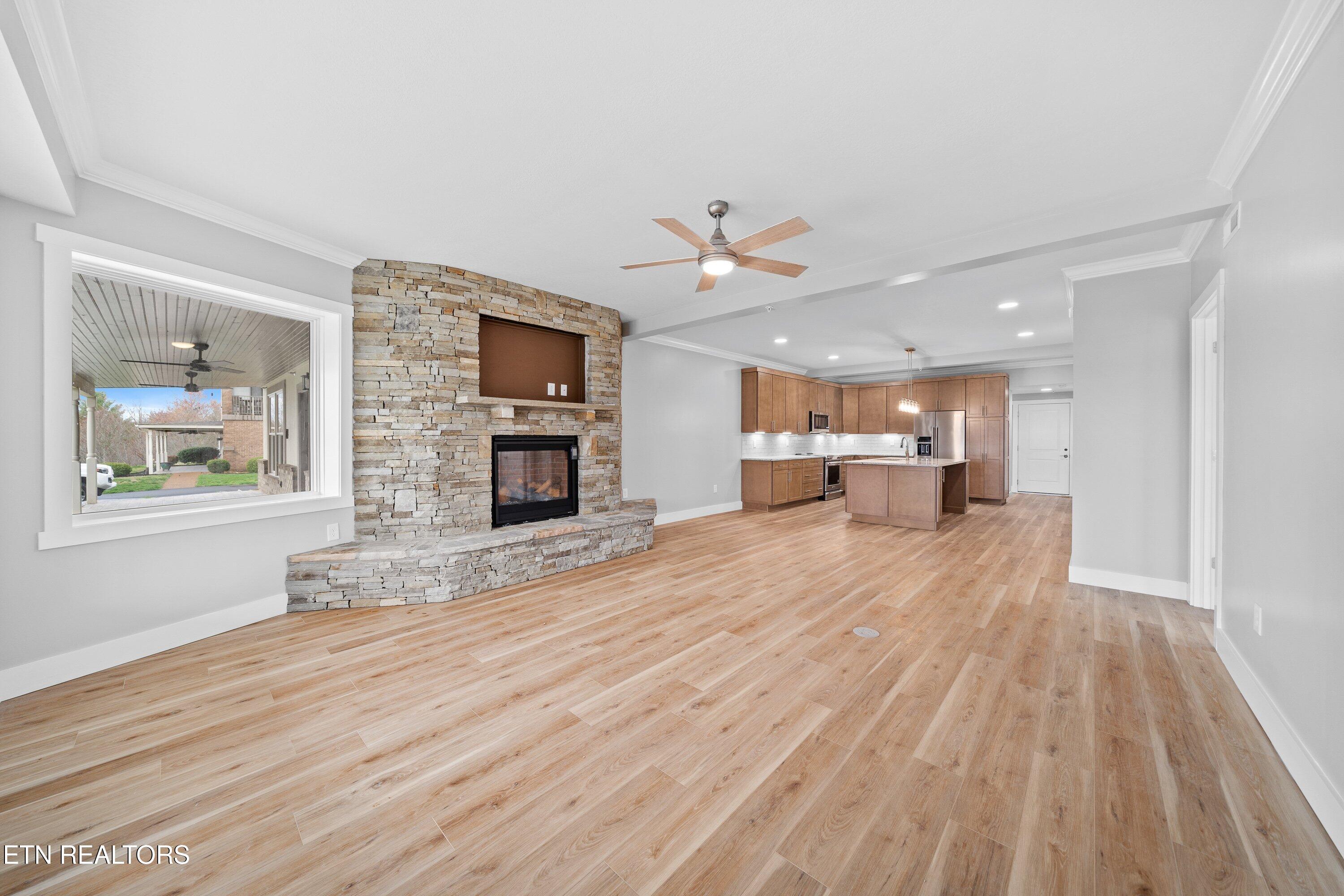 2414 Grand View Court Kingston TN 37763