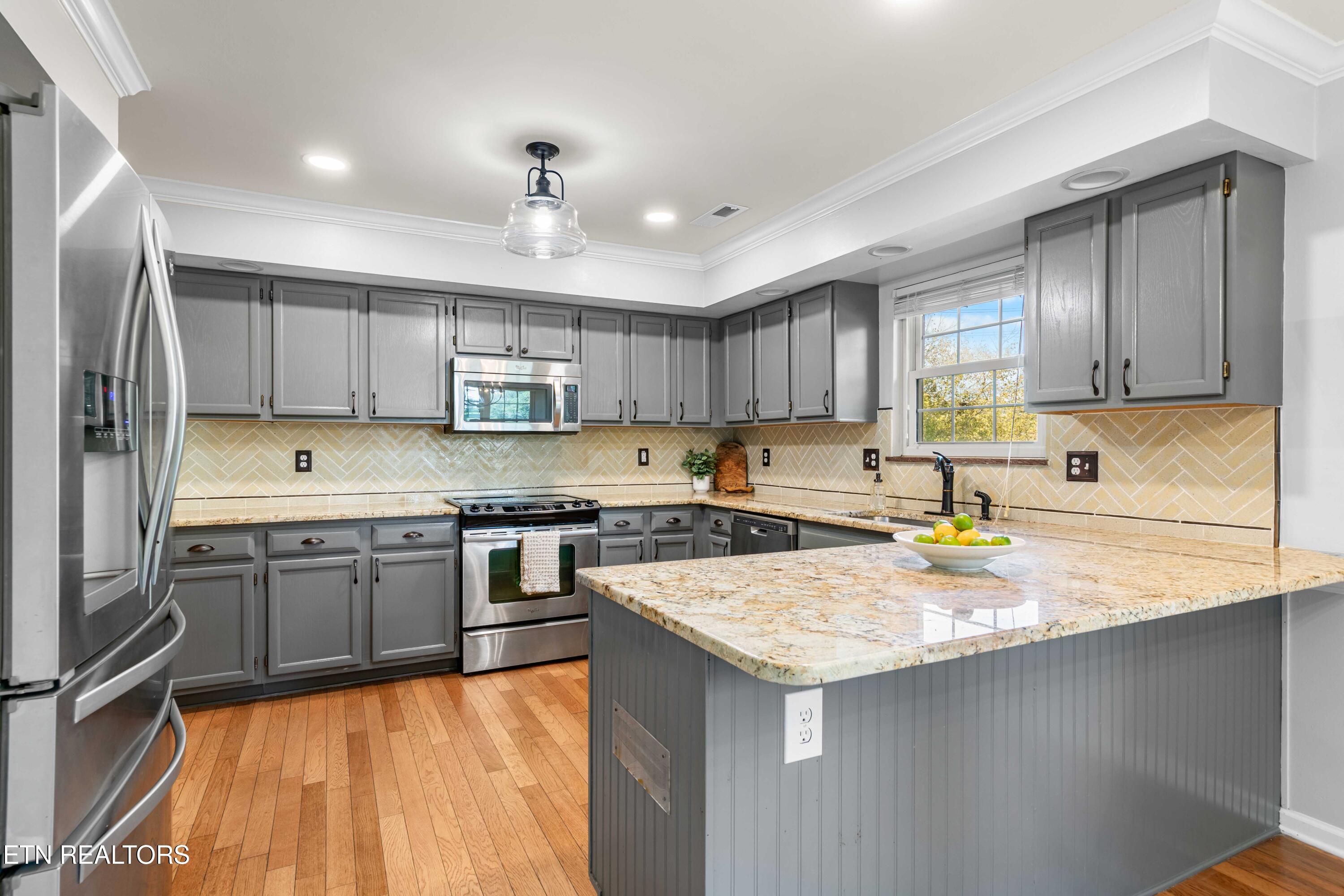 7359 Shalimar Point Way Knoxville TN 37918