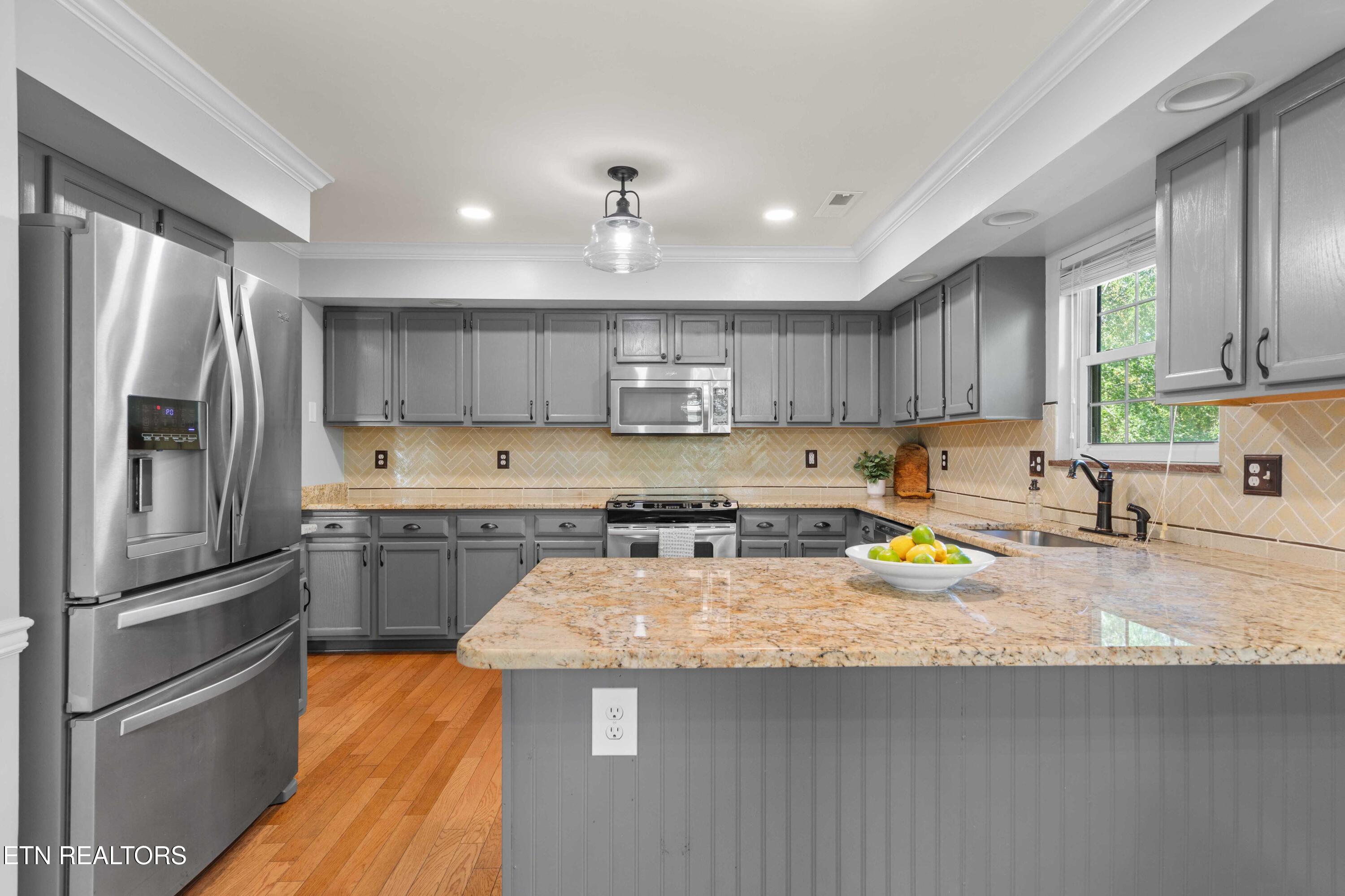 7359 Shalimar Point Way Knoxville TN 37918