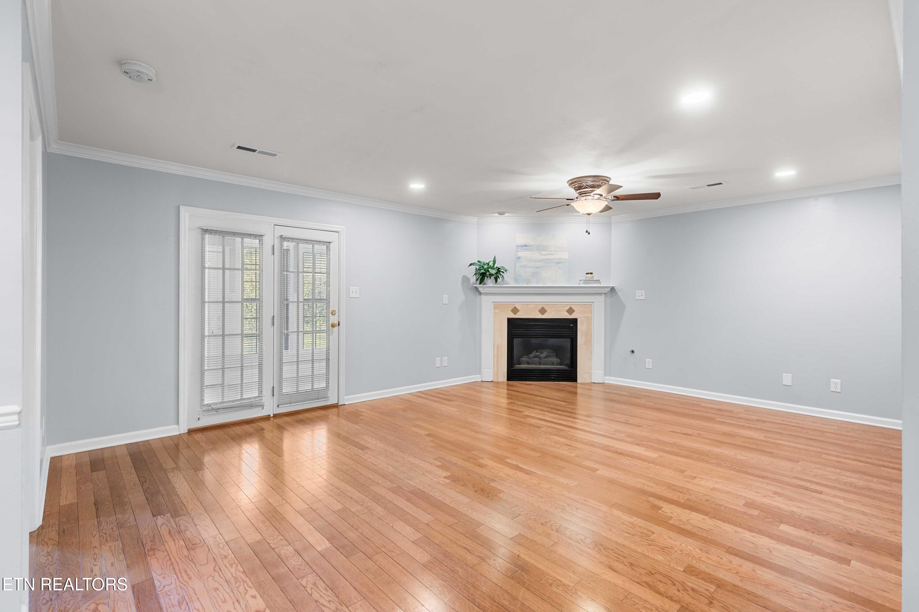 7359 Shalimar Point Way Knoxville TN 37918