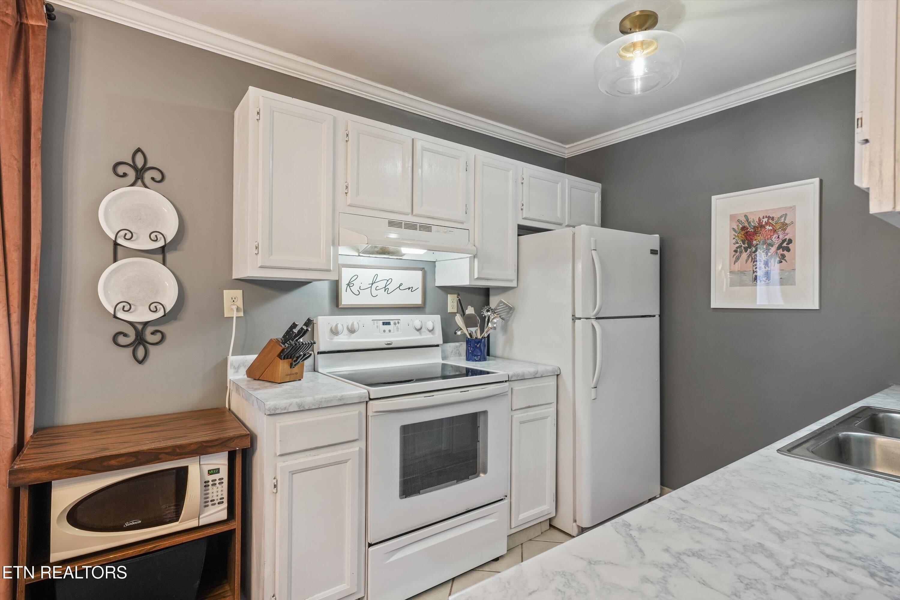 5009 Trace Manor Lane Knoxville TN 37912
