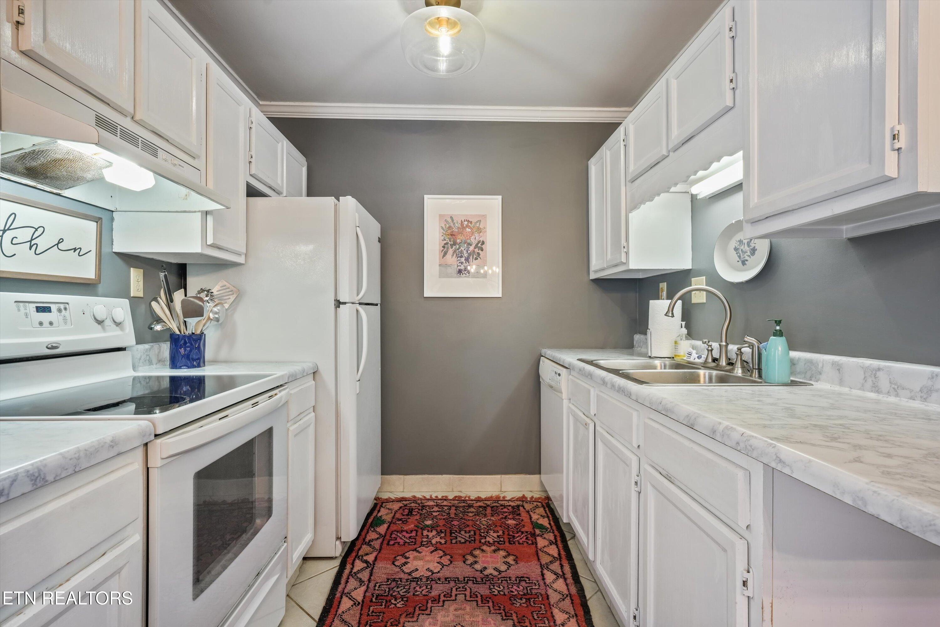 5009 Trace Manor Lane Knoxville TN 37912