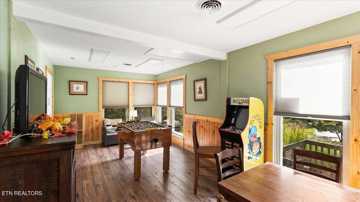 Gatlinburg TN 37738