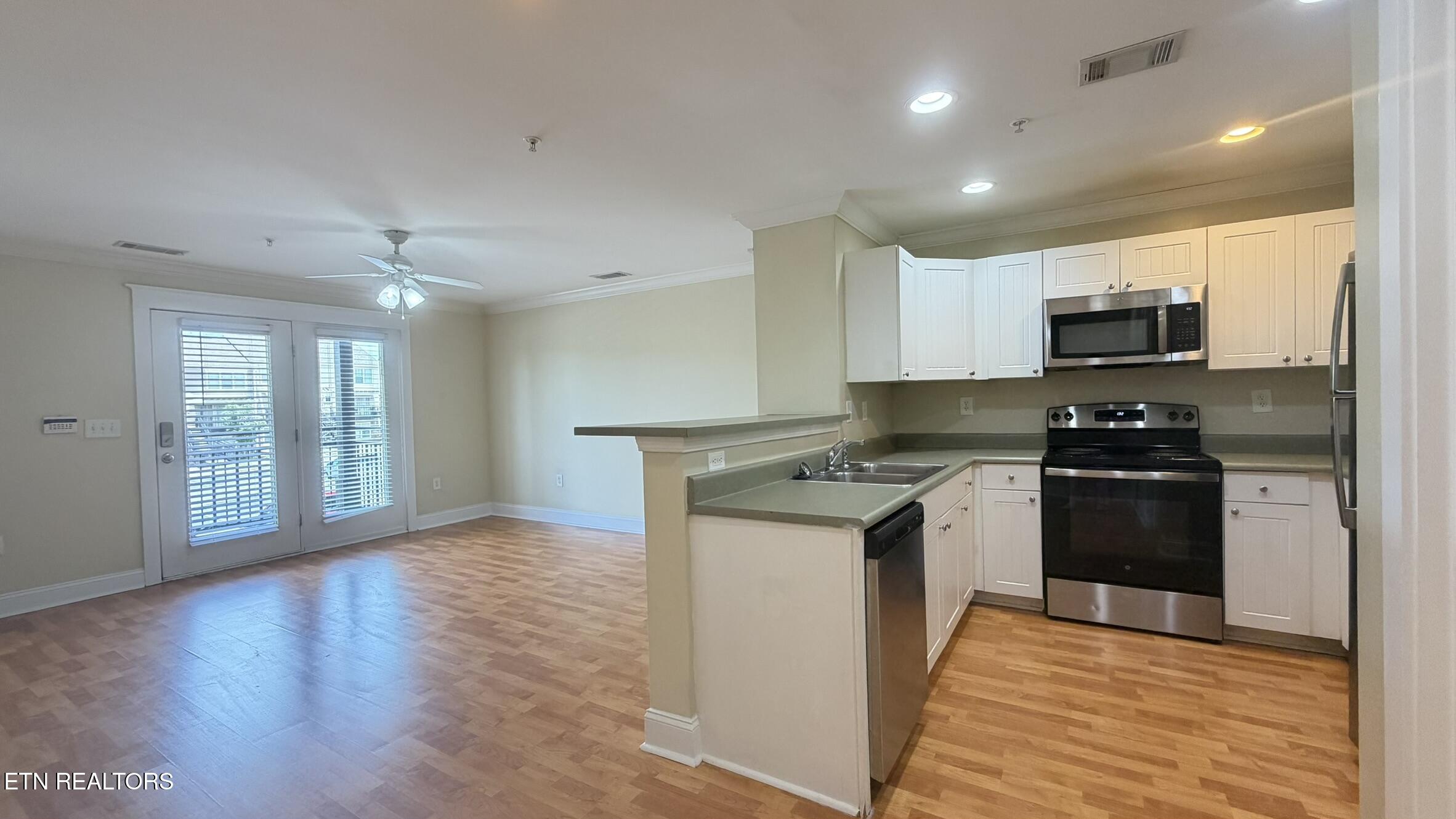 1106 Tree Top Way Knoxville TN 37920