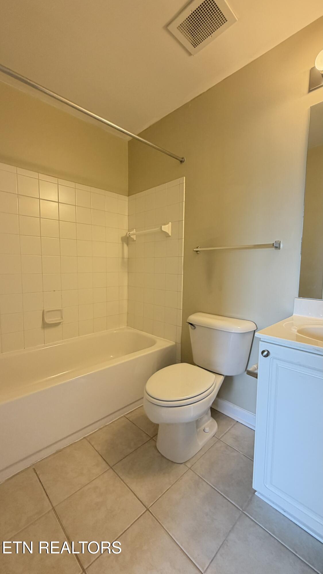 1106 Tree Top Way Knoxville TN 37920