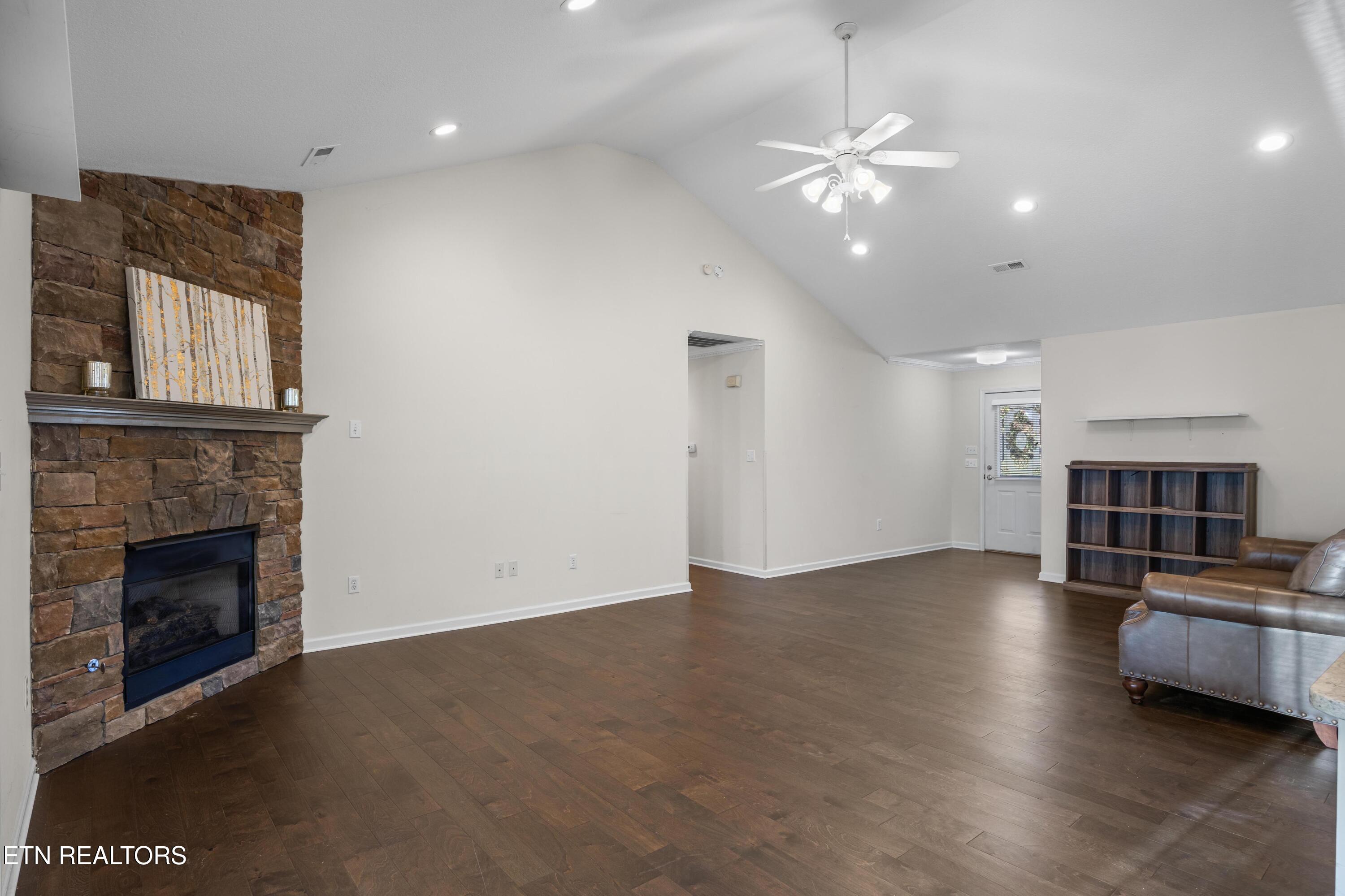 2704 Manassas Drive Maryville TN 37804