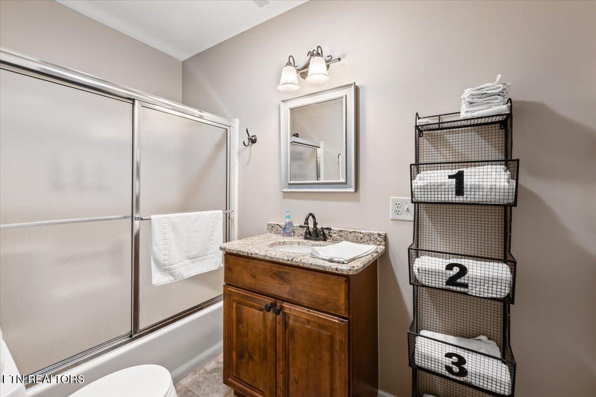 470 Deerfield Landing Road Lafollette TN 37766
