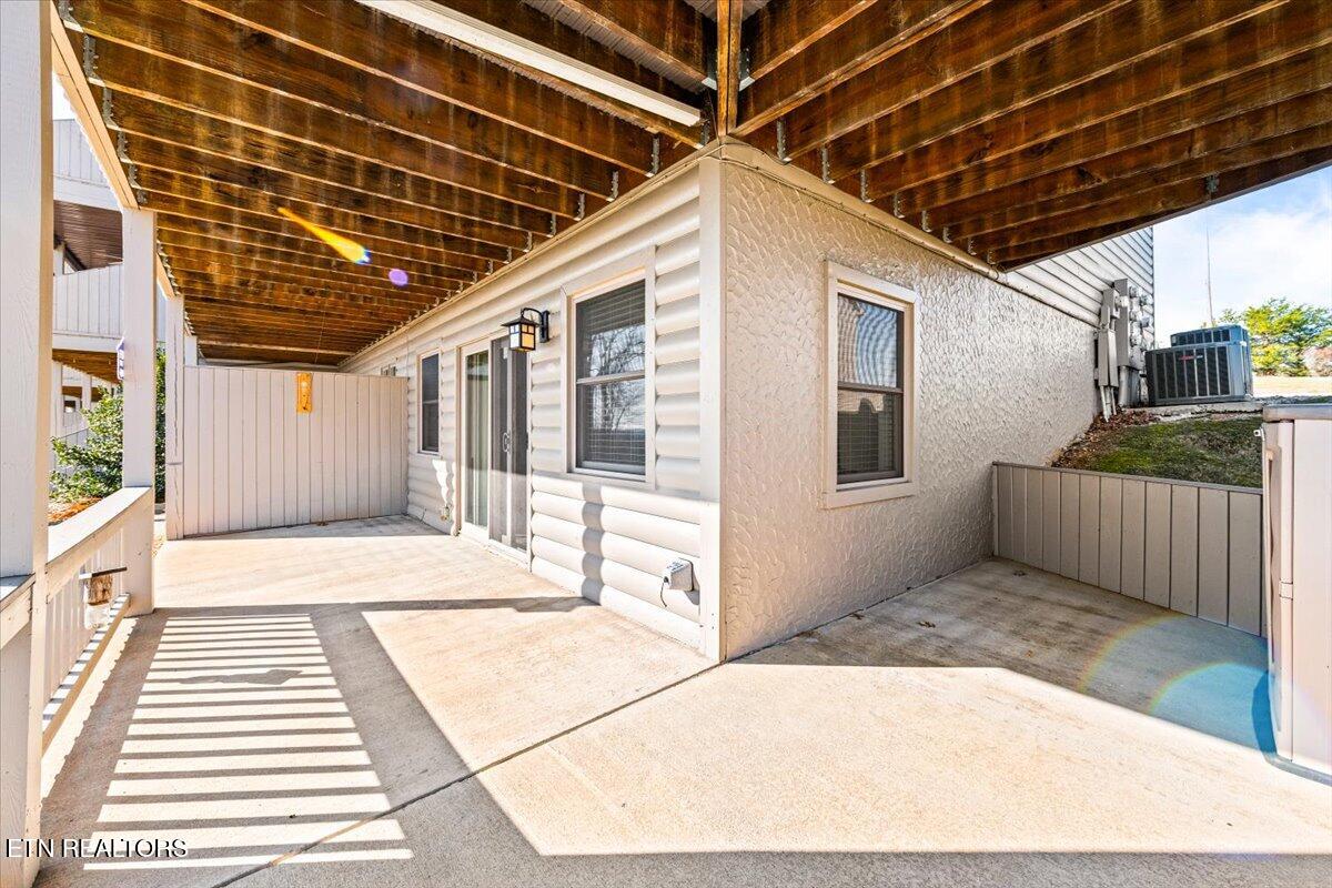 470 Deerfield Landing Road Lafollette TN 37766