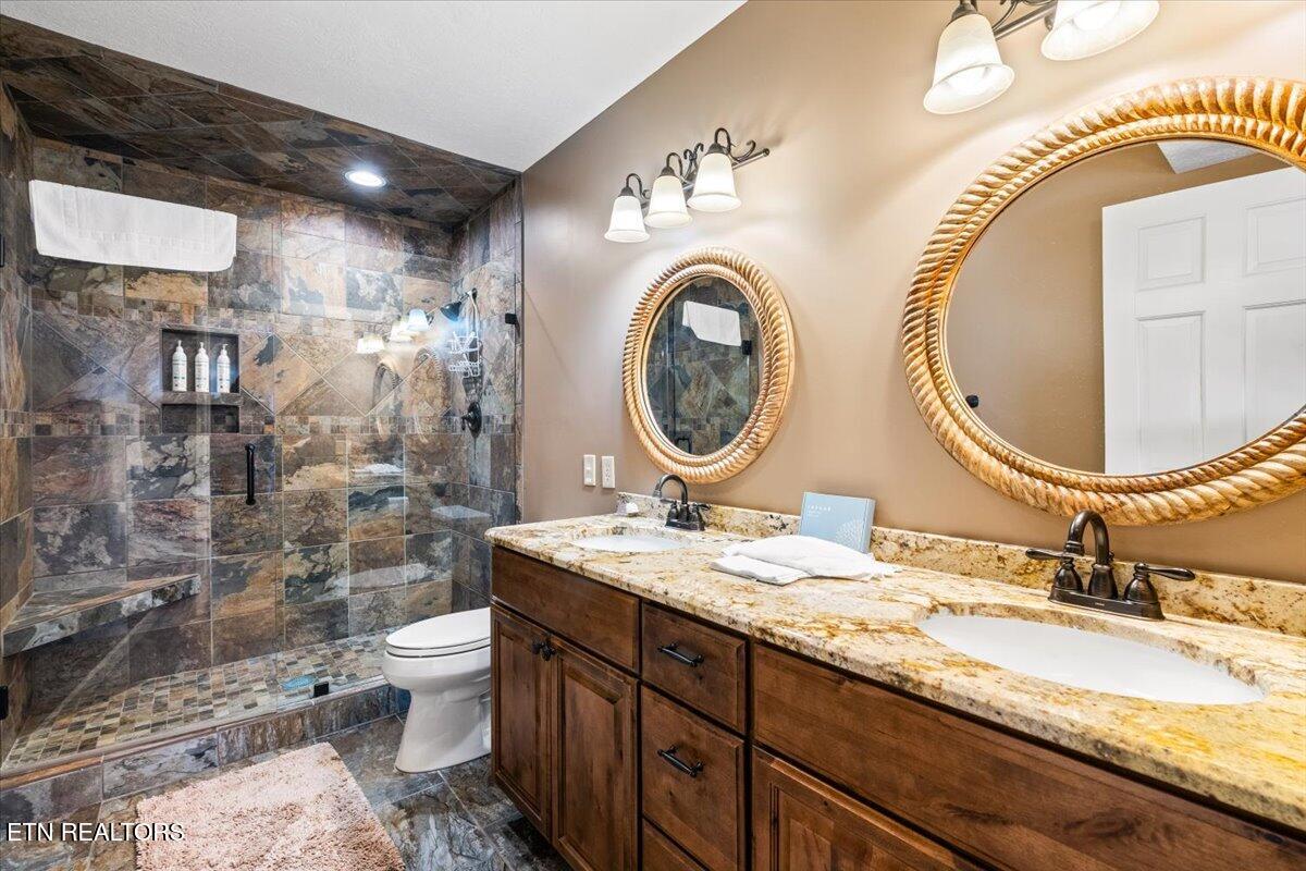 470 Deerfield Landing Road Lafollette TN 37766