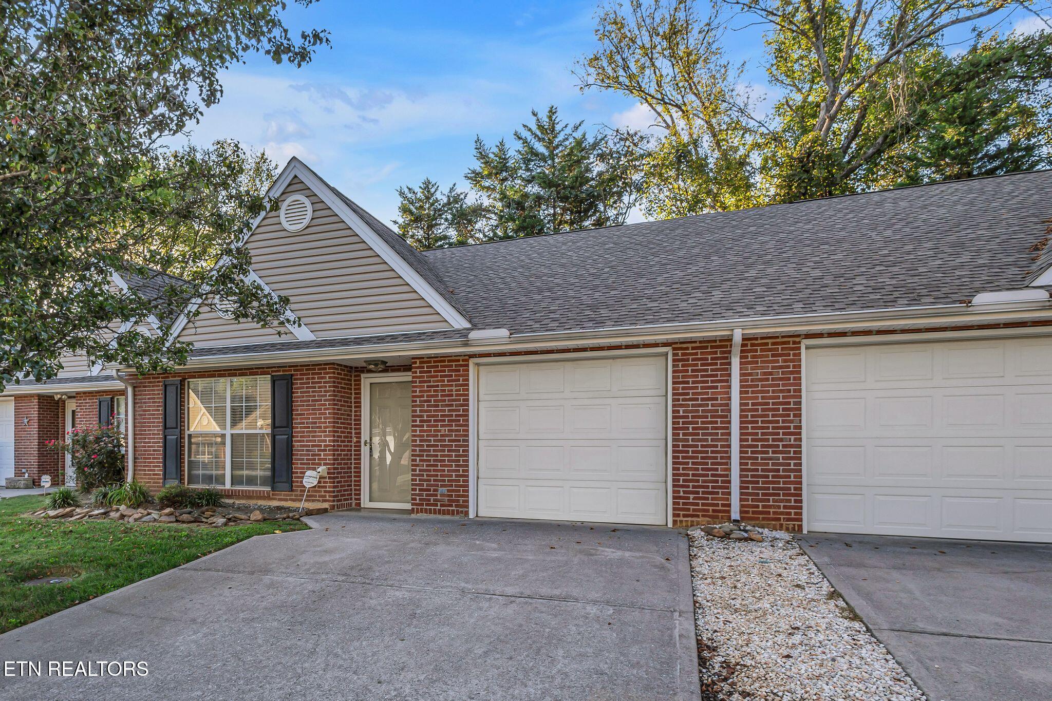165 Dalton Place Way Knoxville TN 37912
