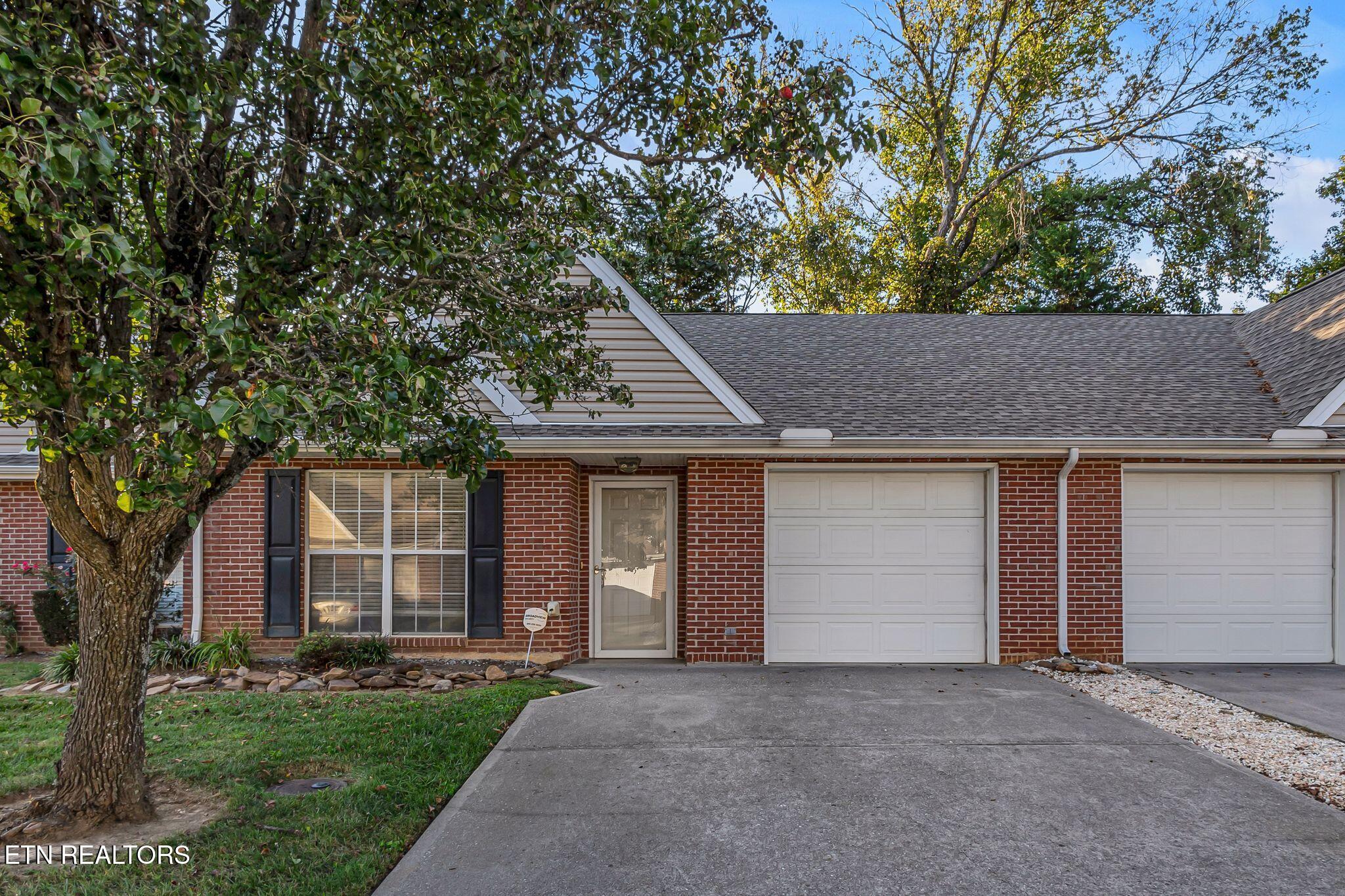 165 Dalton Place Way Knoxville TN 37912