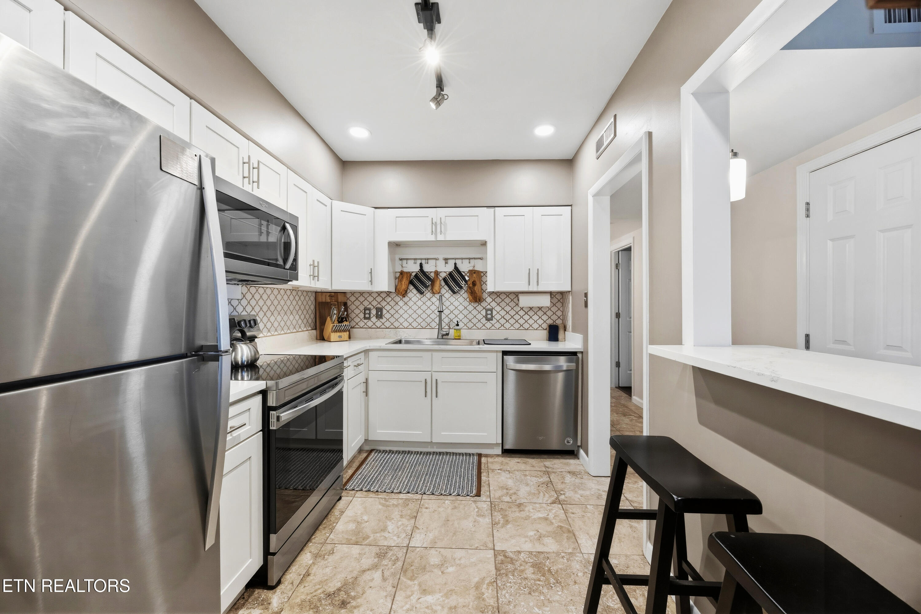5709 Lyons View Pike Pike Knoxville TN 37919