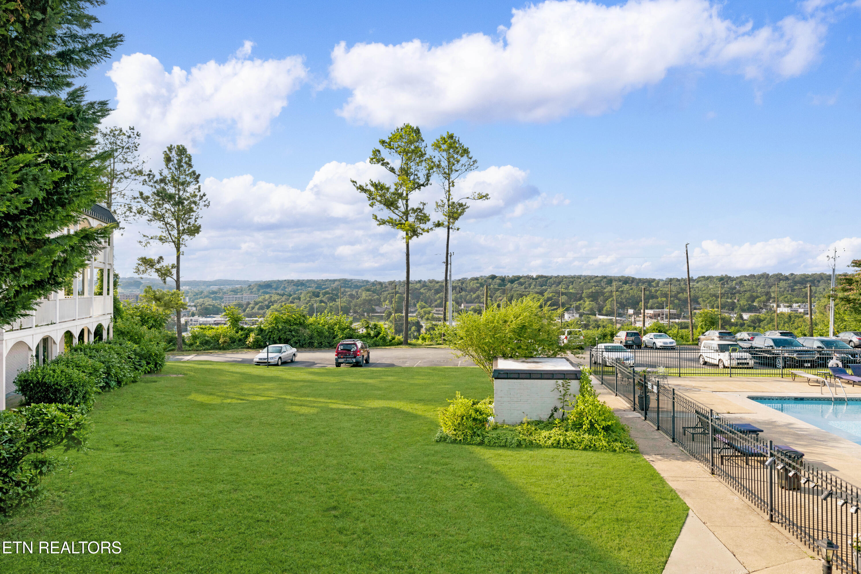 5709 Lyons View Pike Pike Knoxville TN 37919