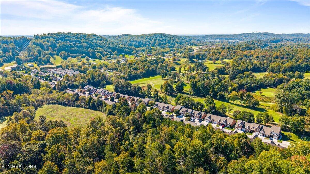 7037 La Christa Way Knoxville TN 37921