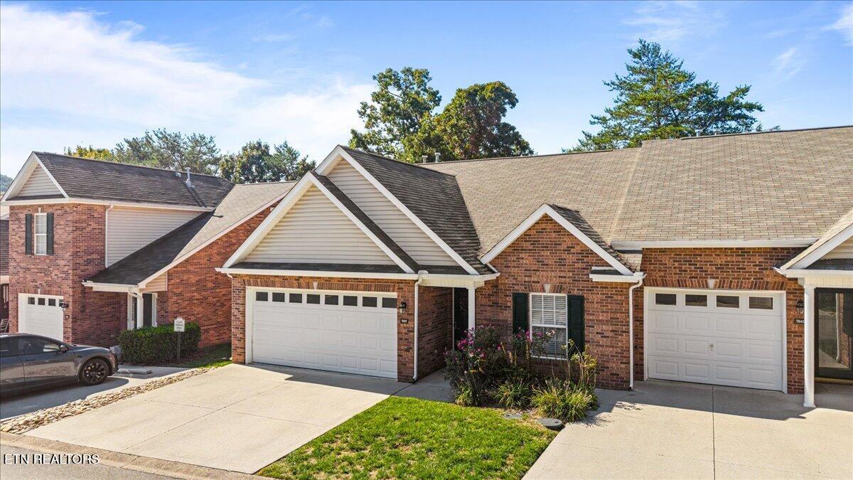 7037 La Christa Way Knoxville TN 37921